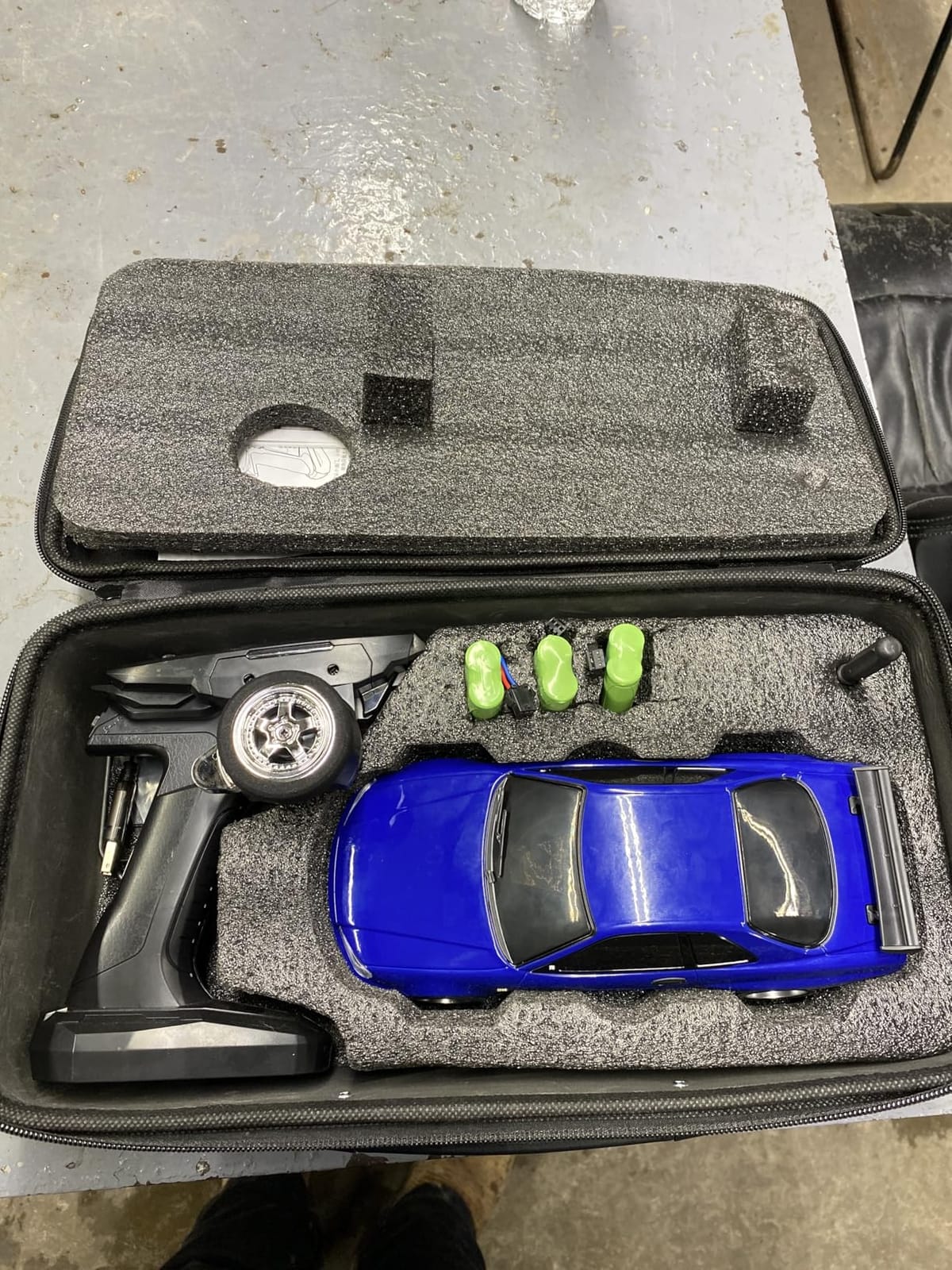 1/18 RC Drift Car with 3 Batteries Gyro LDRC LD1899 GTR R34 2.4GHz RWD Drifting Drift Cars for Adults with Alloy Car Shell(Blue) customer photo 1