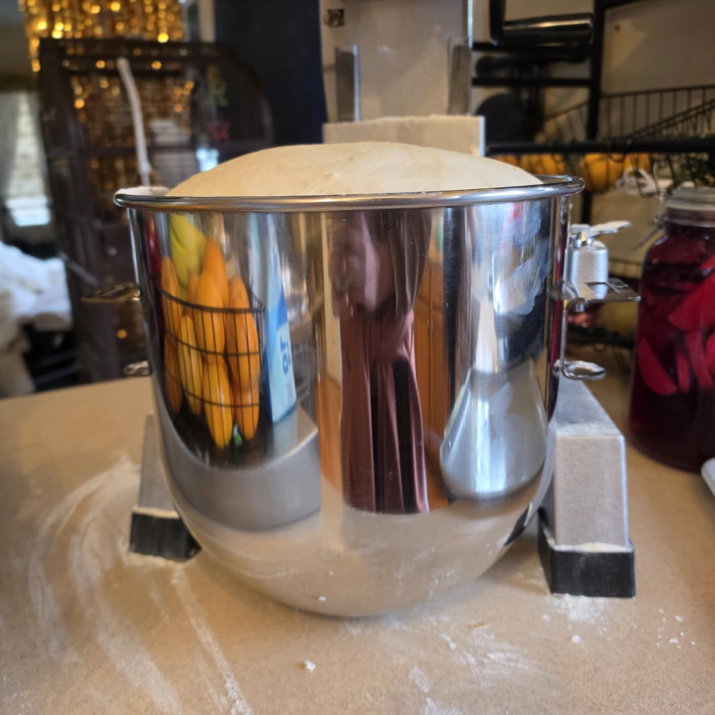 VEVOR Commercial Mixer, Commercial Food Mixer 10Qt Stainless Steel Bowl, 450W Commercial Stand Mixer with 3 Speeds Adjustable, Dough Hook Whisk Beater Included, Perfect for Bakery Pizzeria, Silver customer photo 2