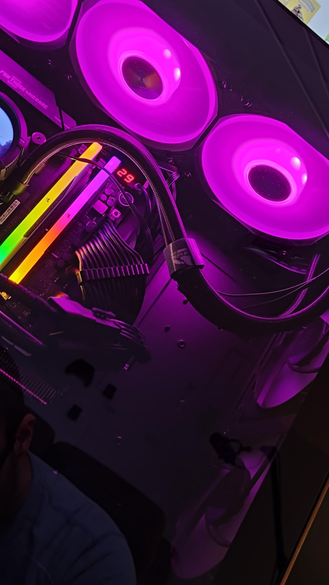 ASUS ROG Strix LC III 360 ARGB LCD All-in-one CPU Liquid Cooler customer photo 1