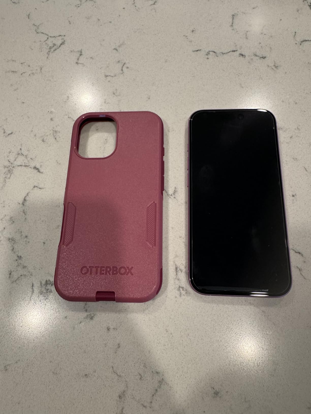 OtterBox iPhone 16 Pro Max Commuter Series Case - Sagebrush Green, Thin & Protective iPhone Case, Dual-Layer, Impact Absorbing iPhone Case customer photo 1