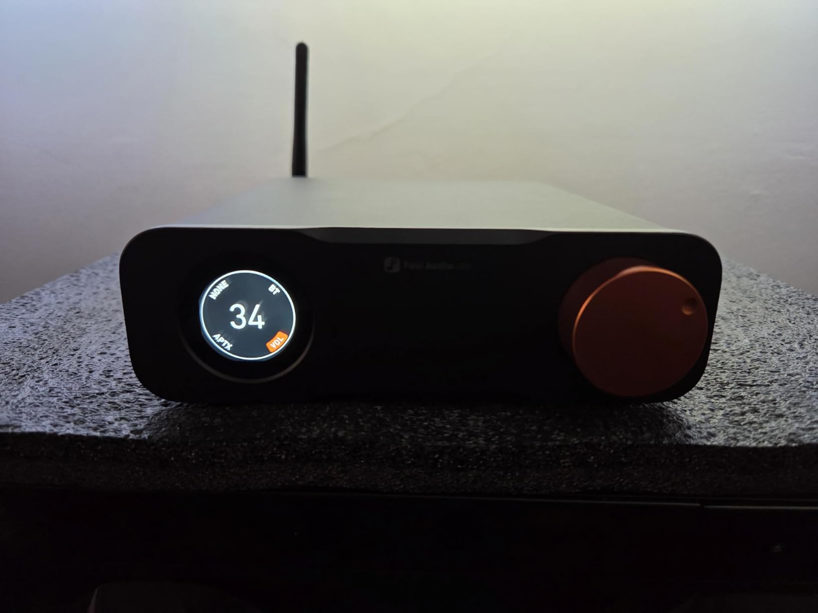 Fosi Audio ZD3 Desktop DAC Preamp, Fully Balanced Digital to Analog Audio Converter with ES9039Q2M for Home Stereo Amplifier, Bluetooth/USB/Optical/Coax/TV HDMI ARC Input, XLR/RCA Output with Remote customer photo 2