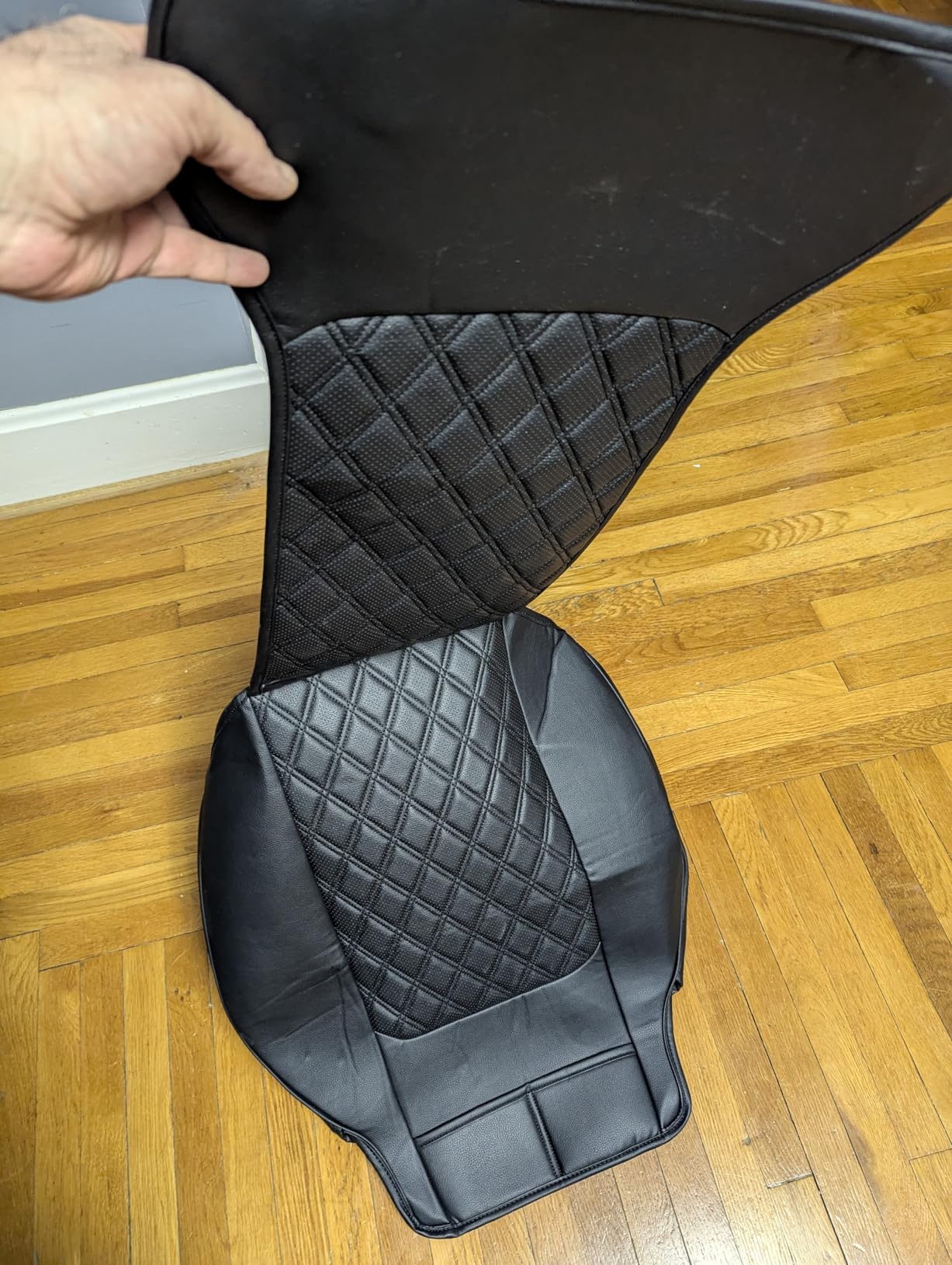Amazon Basics Front Car Seat Covers, Breathable Faux Leather, Universal Seat Protectors, 2-Pack customer photo 1