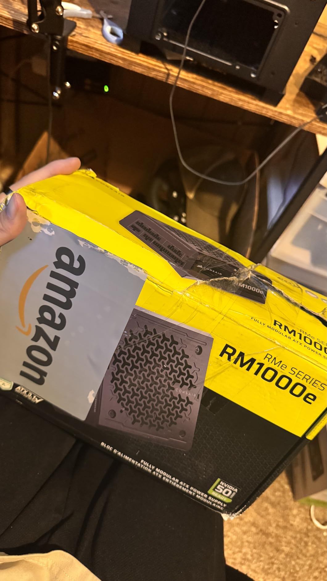 CORSAIR RM1000e (2025) ATX 3.1 PCIe 5.1 Ready 1000W Power Supply - Black | Native 12V-2x6 Cable Included, Low-Noise, Fully Modular, Cybenetics Gold, Modern Standby Mode customer photo 1