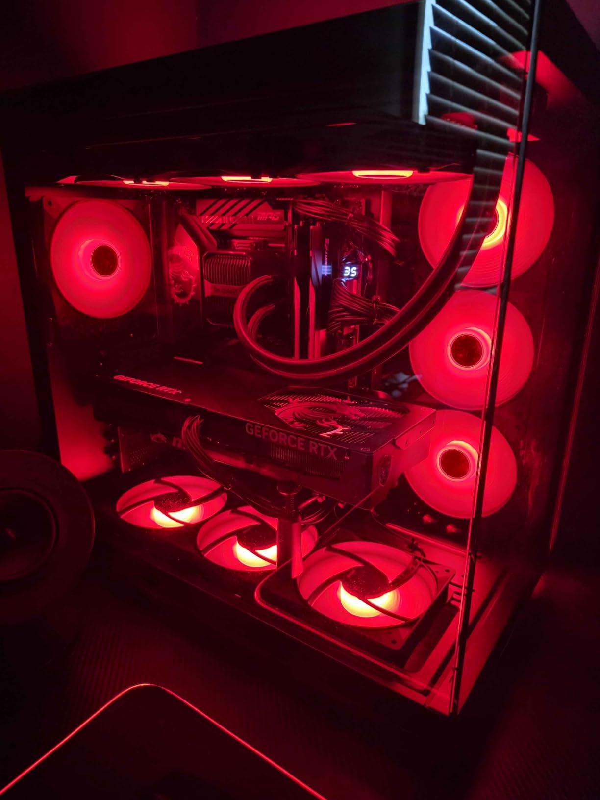 CORSAIR RM1000e (2025) ATX 3.1 PCIe 5.1 Ready 1000W Power Supply - Black | Native 12V-2x6 Cable Included, Low-Noise, Fully Modular, Cybenetics Gold, Modern Standby Mode customer photo 2