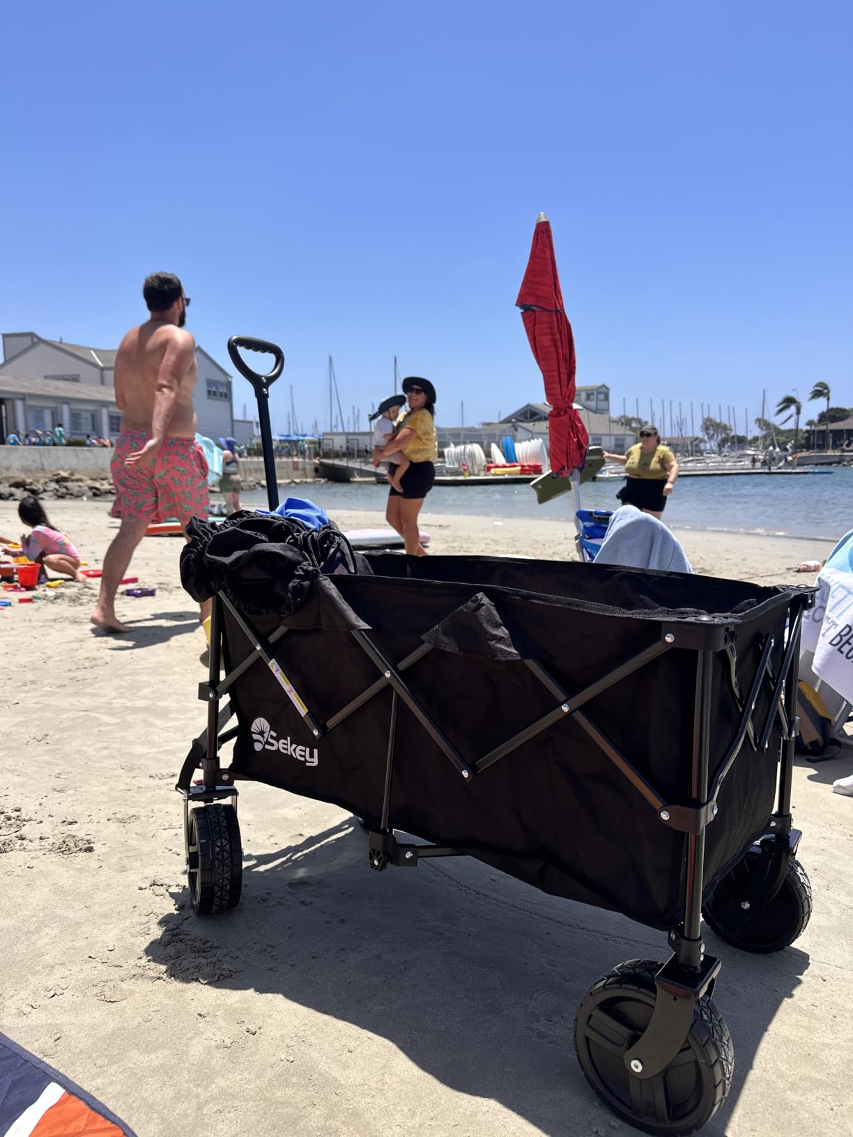 Sekey 220L Wagons Carts Foldable with Big All-Terrian Beach Wheels, Collapsible Heavy Duty Wagon with Cup Holders, Extra Large Folding Wagon, Foldable Wagon for Camping, Garden, Sports. Black customer photo 2