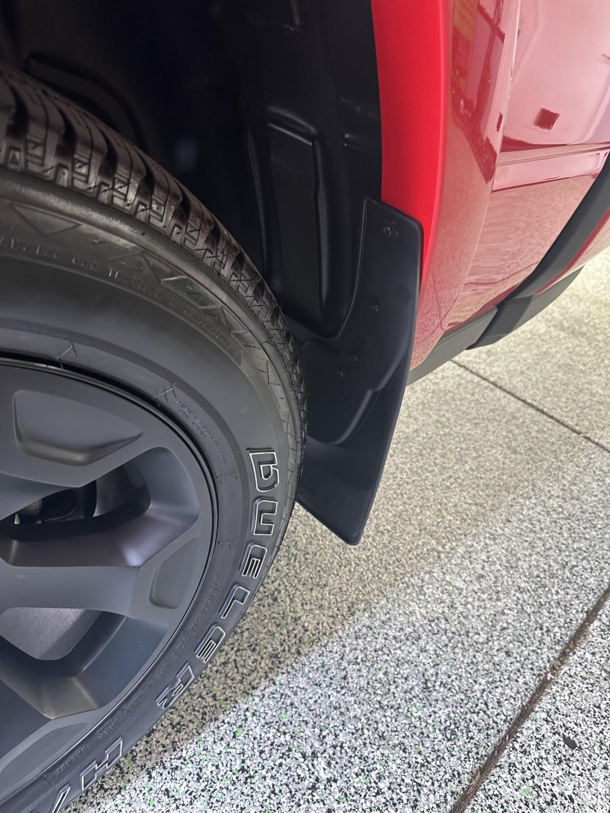 WeatherTech Custom No Drill Splash Guard MudFlaps for Dodge Ram Truck 1500, Ram 1500, Front & Rear Set (110092-120185), Black customer photo 1