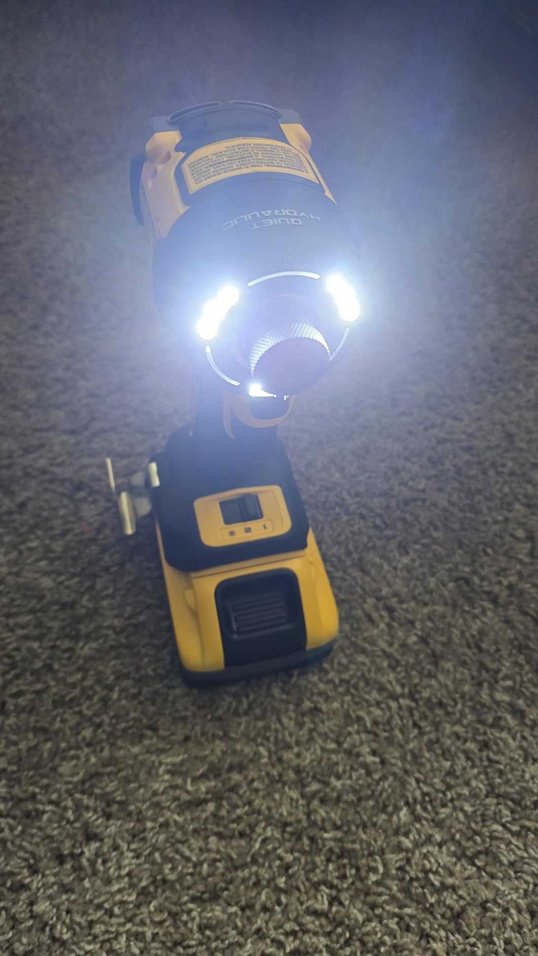 DEWALT 20V MAX 1/4 Inch Hydraulic Impact Driver (DCF870B) | Quiet, Brushless Cordless customer photo 1
