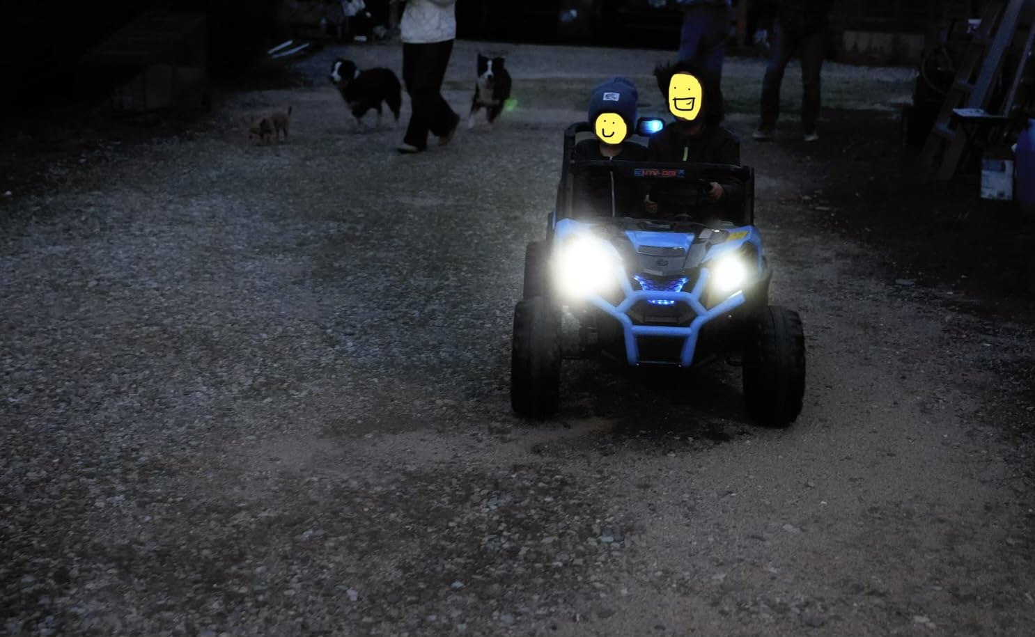 Qaba 24V 2 Seater Ride on Car Electric Off-Road UTV Truck Ages 3-8 (White) - Parent Remote Control, Music, Lights, Ride on Toy for Kids customer photo 2