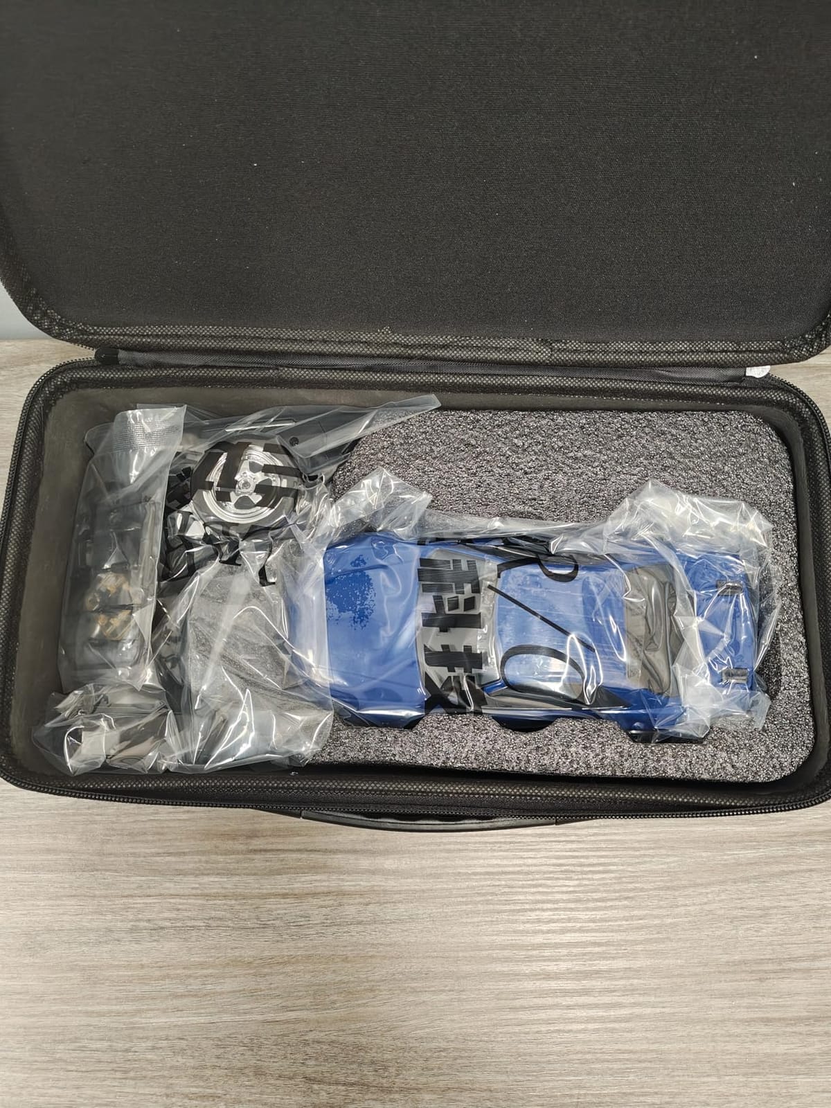 WPLDEWAN RC Drift Car with Gyro 1:18 Scale LDRC Drift Car Remote Control RWD Hobby Drifting Vehicle 2.4 GHz Proportional Throttle Steering ESP Gyroscope Metal Drive Shaft Alloy Shell Adult LD1899 customer photo 2