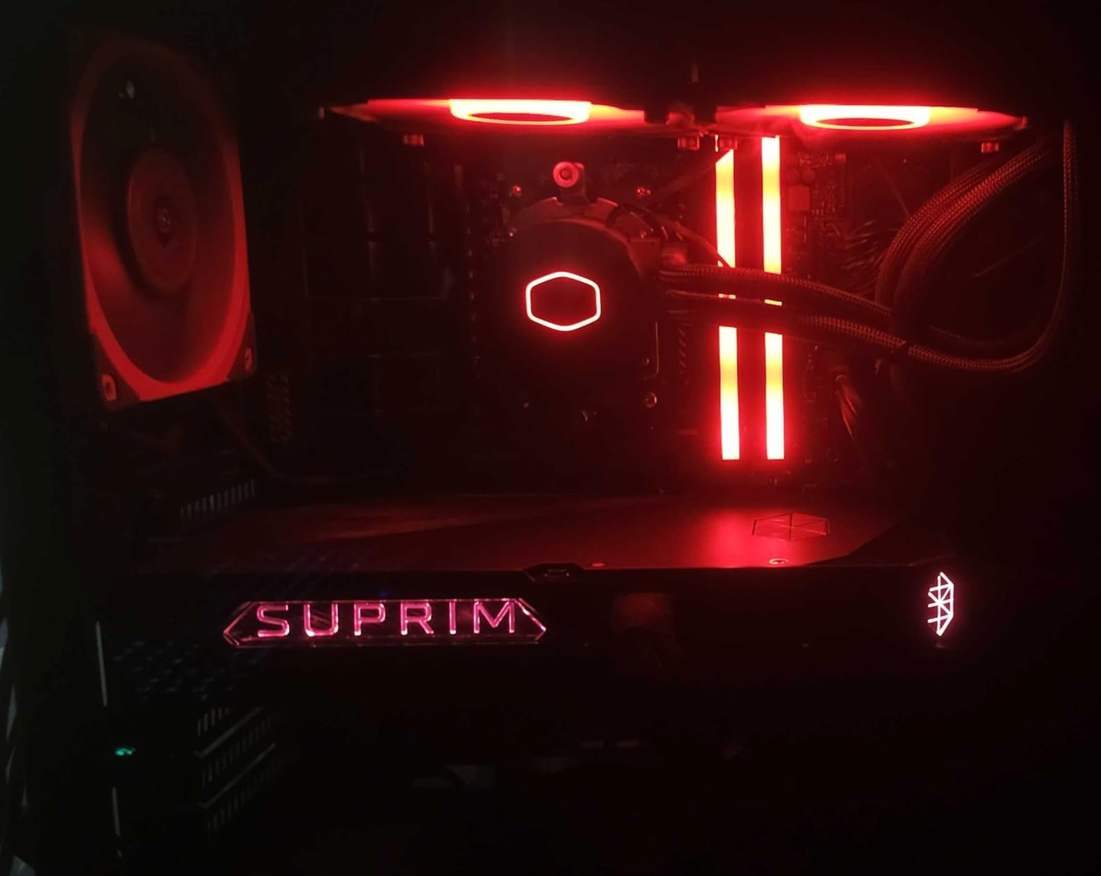 msi Gaming RTX 5080 16G SUPRIM Liquid SOC Graphics Card customer photo 1
