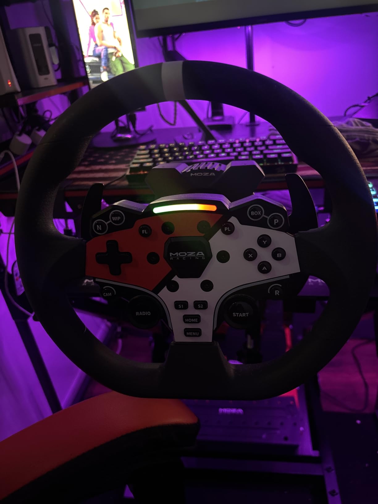 MOZA R3 Bundle Racing Simulator Direct Drive Base, Wheel & Pedal Kit for PC | 3.9 Nm of peak torque, direct drive force feedback, complete ready-to-race package out-of-the-box, real quick-release customer photo 2