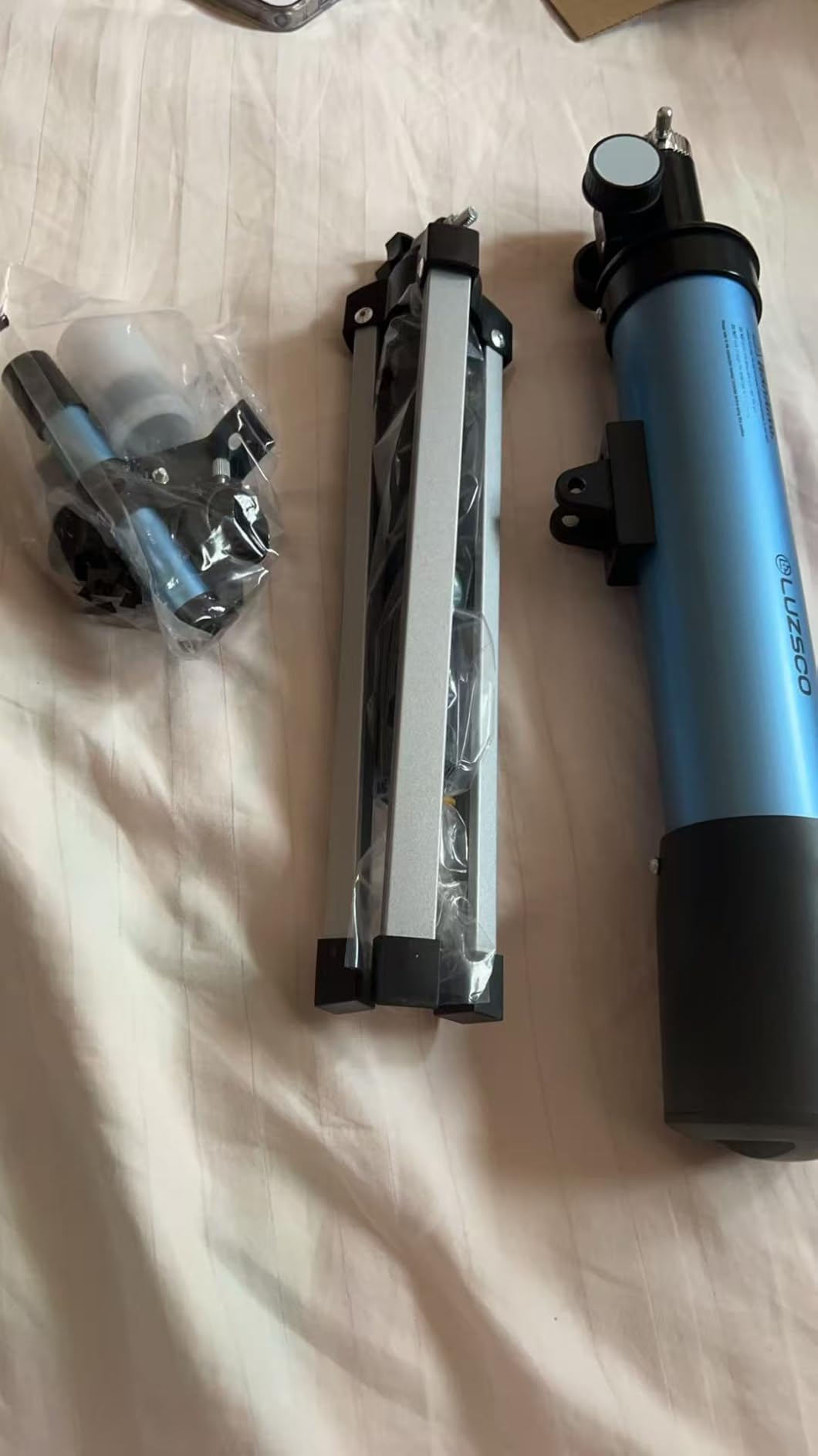 Telescope for Kids, 50mm 100x Beginner Telescope with Tripod | 2 Eyepieces, Finder Scope, Portable Design, STEM Astronomy Learning, Educational Gift for Boys & Girls Ages 6-12 customer photo 1