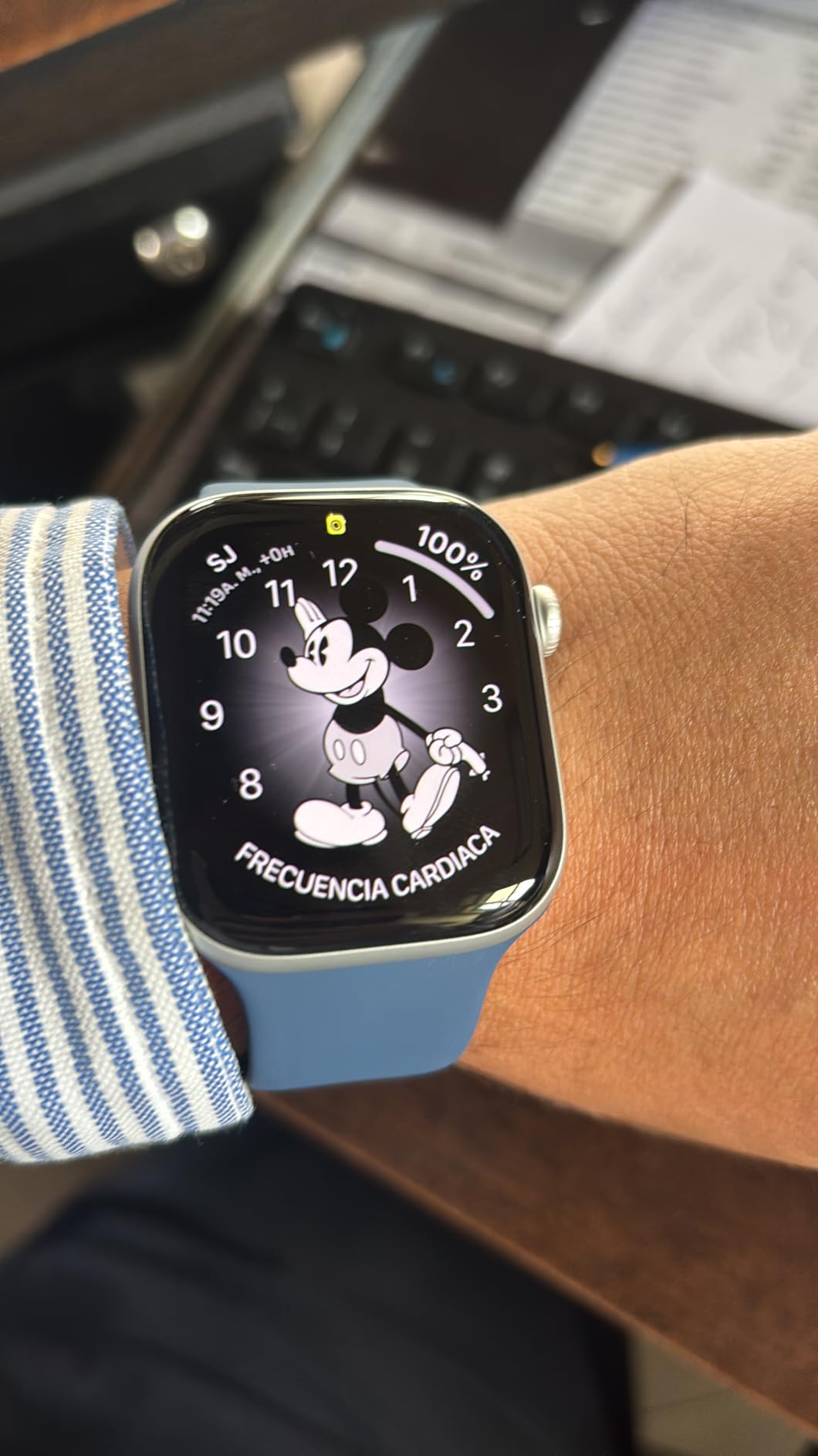 Apple Watch Series 10 [GPS, 42mm] - Jet Black Aluminum Case with Black Sport Band, S/M (Renewed Premium) customer photo 1