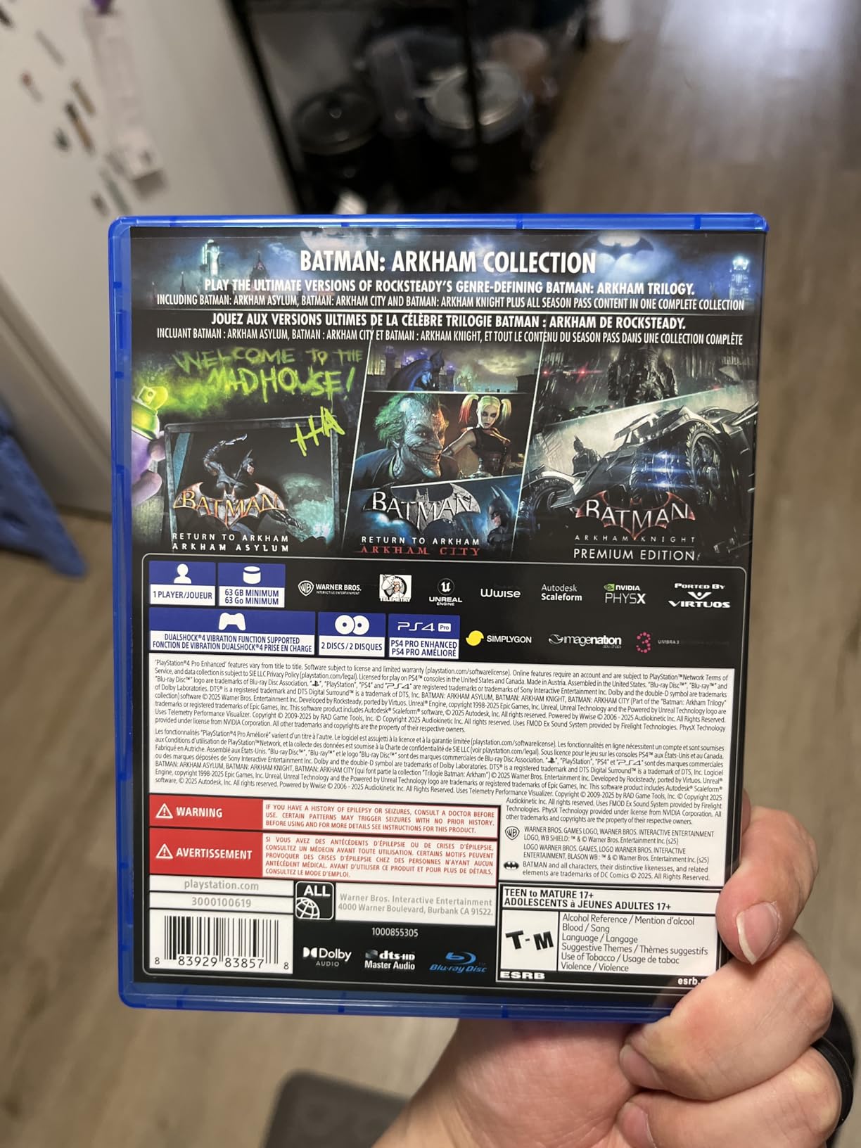Batman: Arkham Collection - PlayStation 4 customer photo 2
