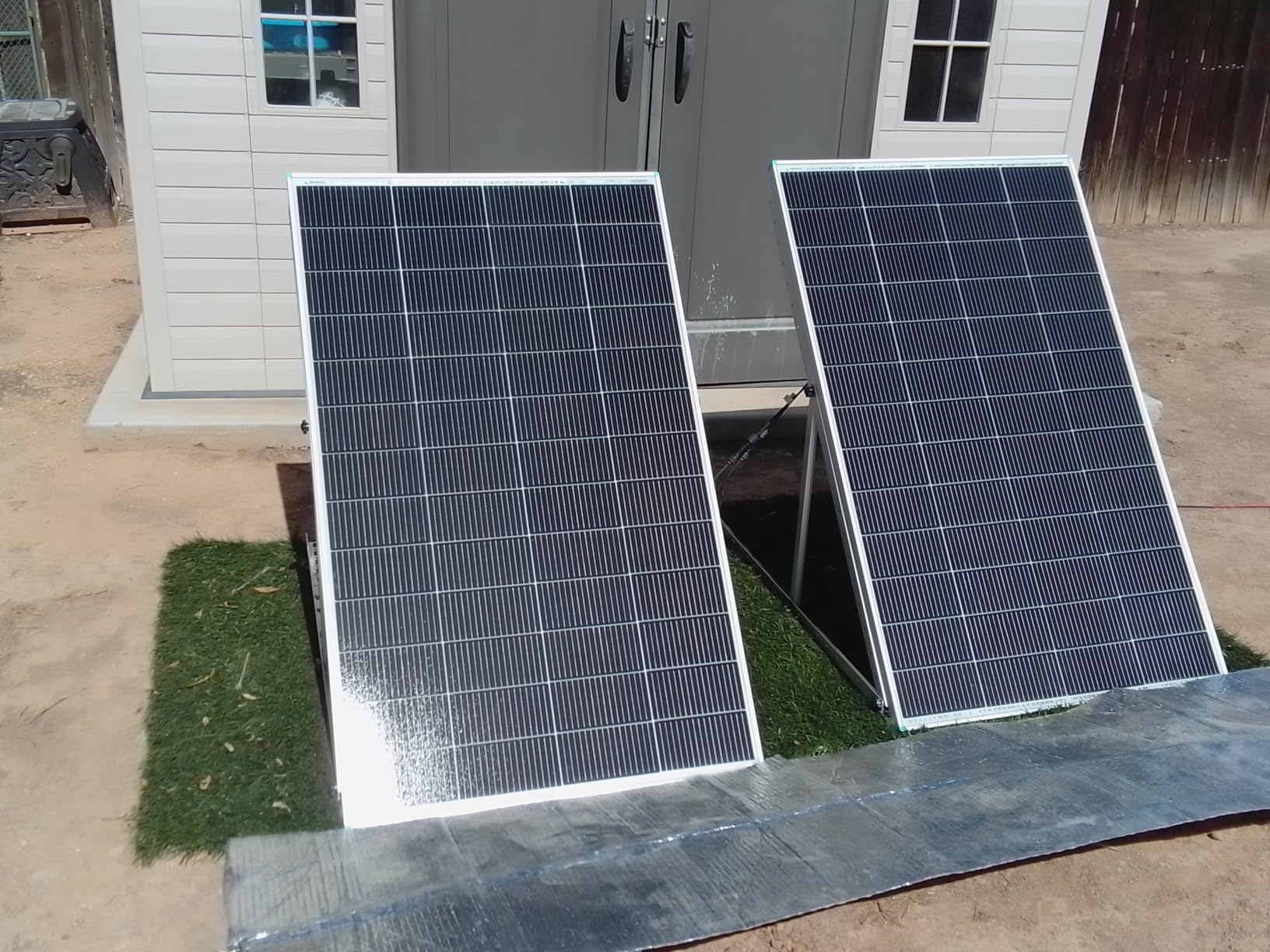 Renogy Solar Panels 400 Watt N-Type 16BB 25% High-Efficiency customer photo 1