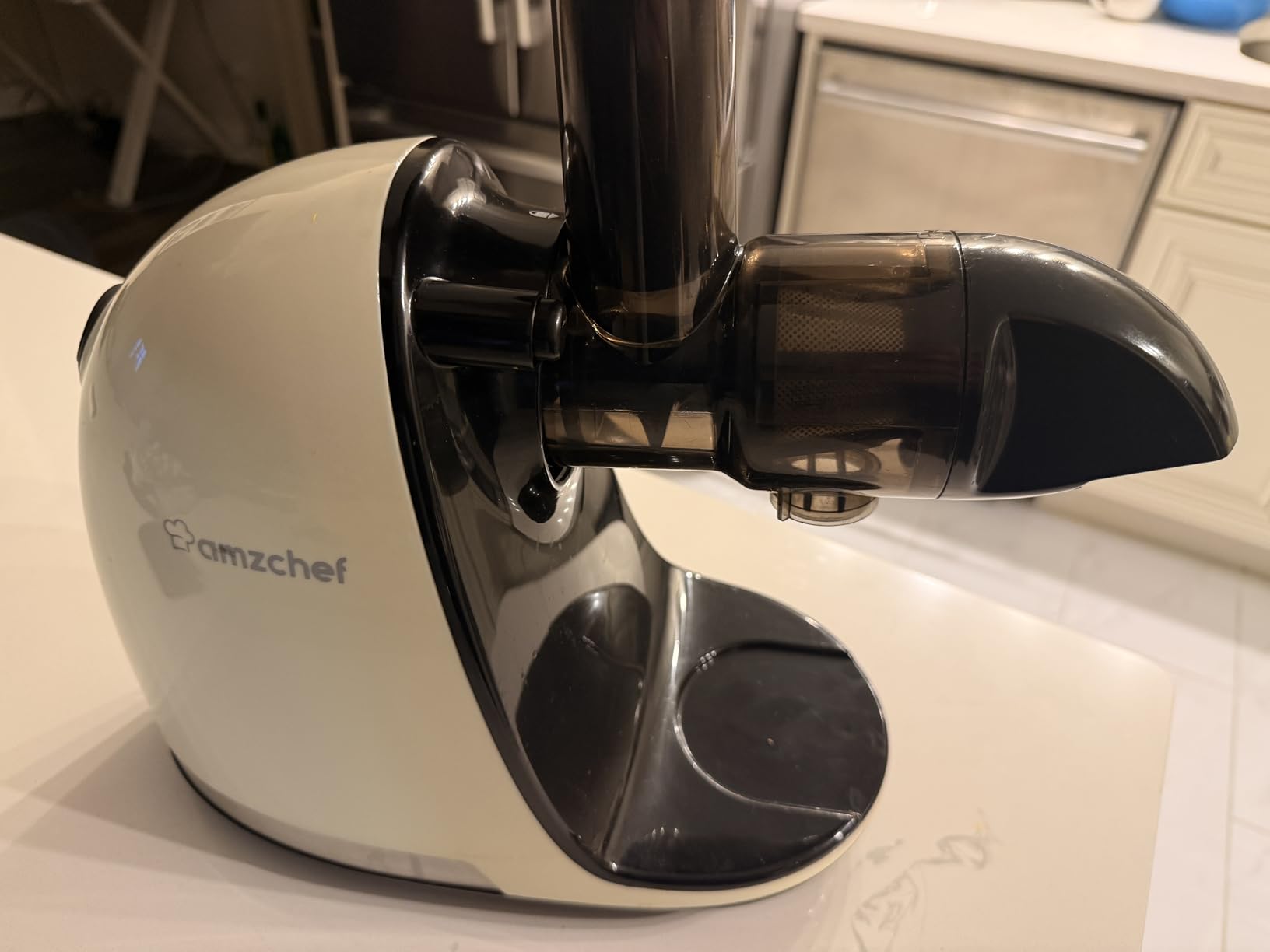 Juicer Machines - AMZCHEF Cold Press Masticating Juicer whole Fruit and Vegetable - Delicate Chew No Need to Filter - BPA Free Juice Extractor with 2 Cups and Brush- Ebony customer photo 2