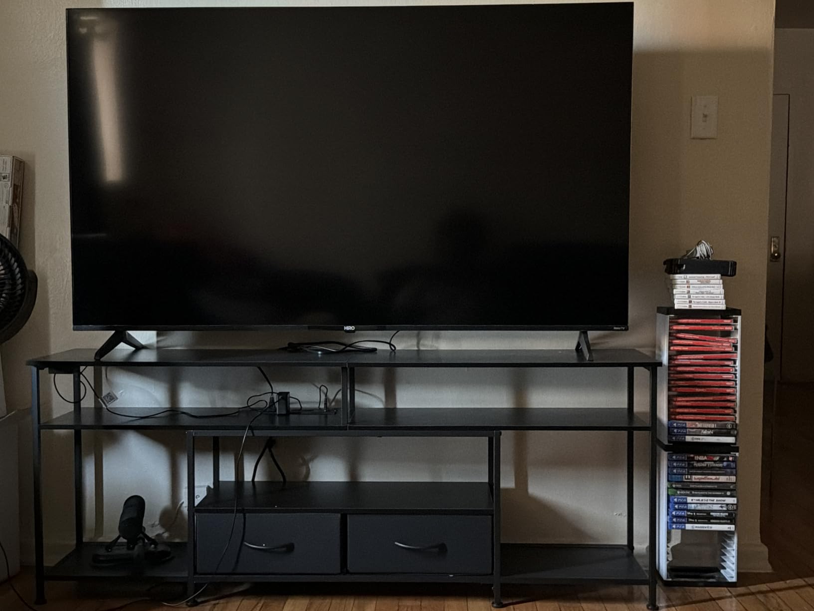 Huuger TV Stand for 75 80 Inch TV, Entertainment Center with Power Outlets and LED Lights, 70.9 Inch TV Console for Living Room, Media Console with Drawers and Shelves, Black customer photo 1
