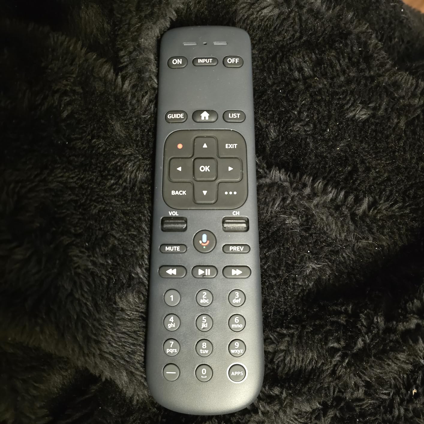 DIRECTV Gemini Air Streaming Box for Internet-Only Customers | 4K HDR HDMI Dongle with Voice Remote | Live TV, Cloud DVR & Streaming Apps | Authorized Dealer | Requires DIRECTV Stream Subscription customer photo 2