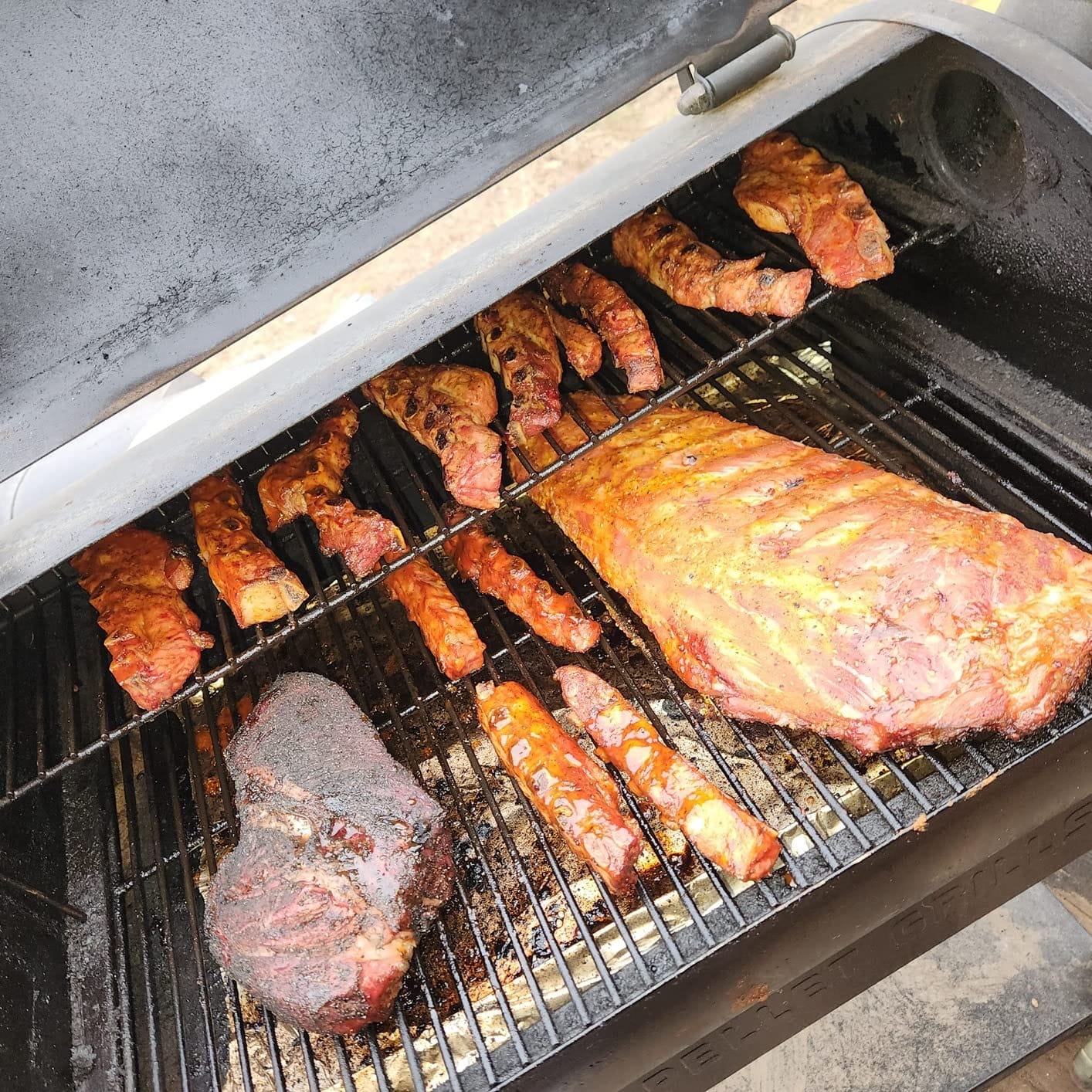 Z GRILLS ZPG-450A2 Wood Pellet Grill & Smoker, PID V3.0 Controller, 459 Sq in Cook Area, Foldable Shelf&Side Shelf, Meat Probe, Rain Cover, 8 in 1 BBQ Grill Outdoor Auto Temperature Control, Bronze customer photo 1
