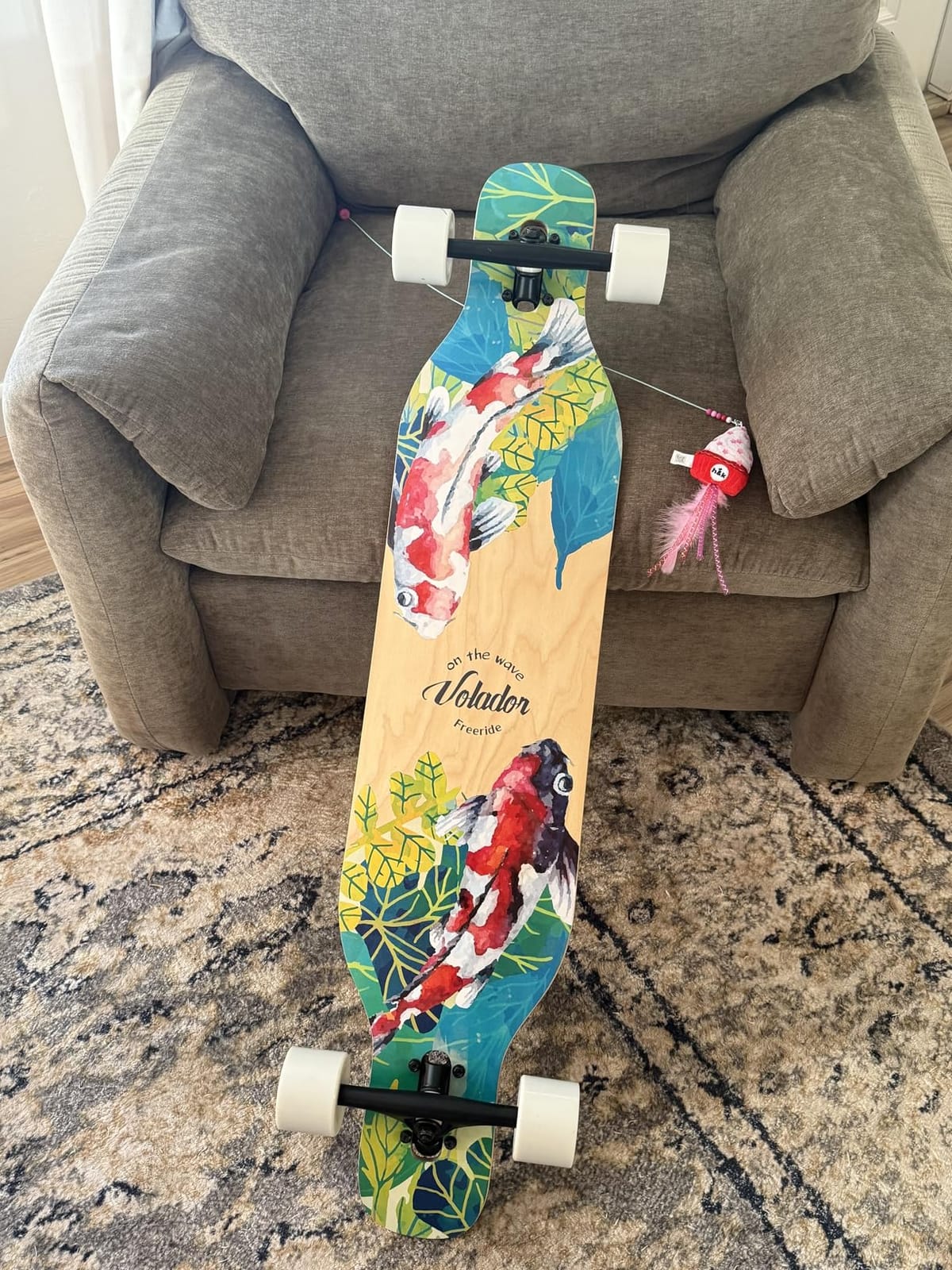 VOLADOR Urban Freeride Pro Longboard | Adaptive Cruiser 42inch | North America Maple | Camber Concave Drop Through Longboard Complete | Setup for Urban Commuting customer photo 1