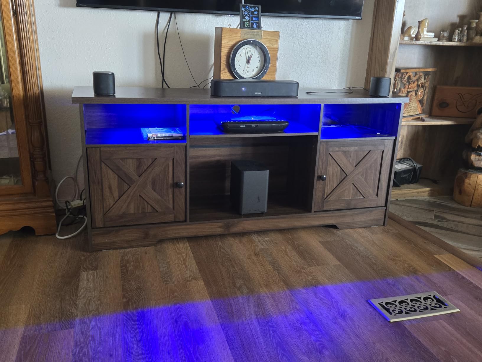 Casaottima TV Stand for 65 Inch TV, Entertainment Center, White | Farmhouse Entertainment Center, Power Outlet & LED Light, Storage Cabinets, Media Furniture for Living Room, Bedroom customer photo 1