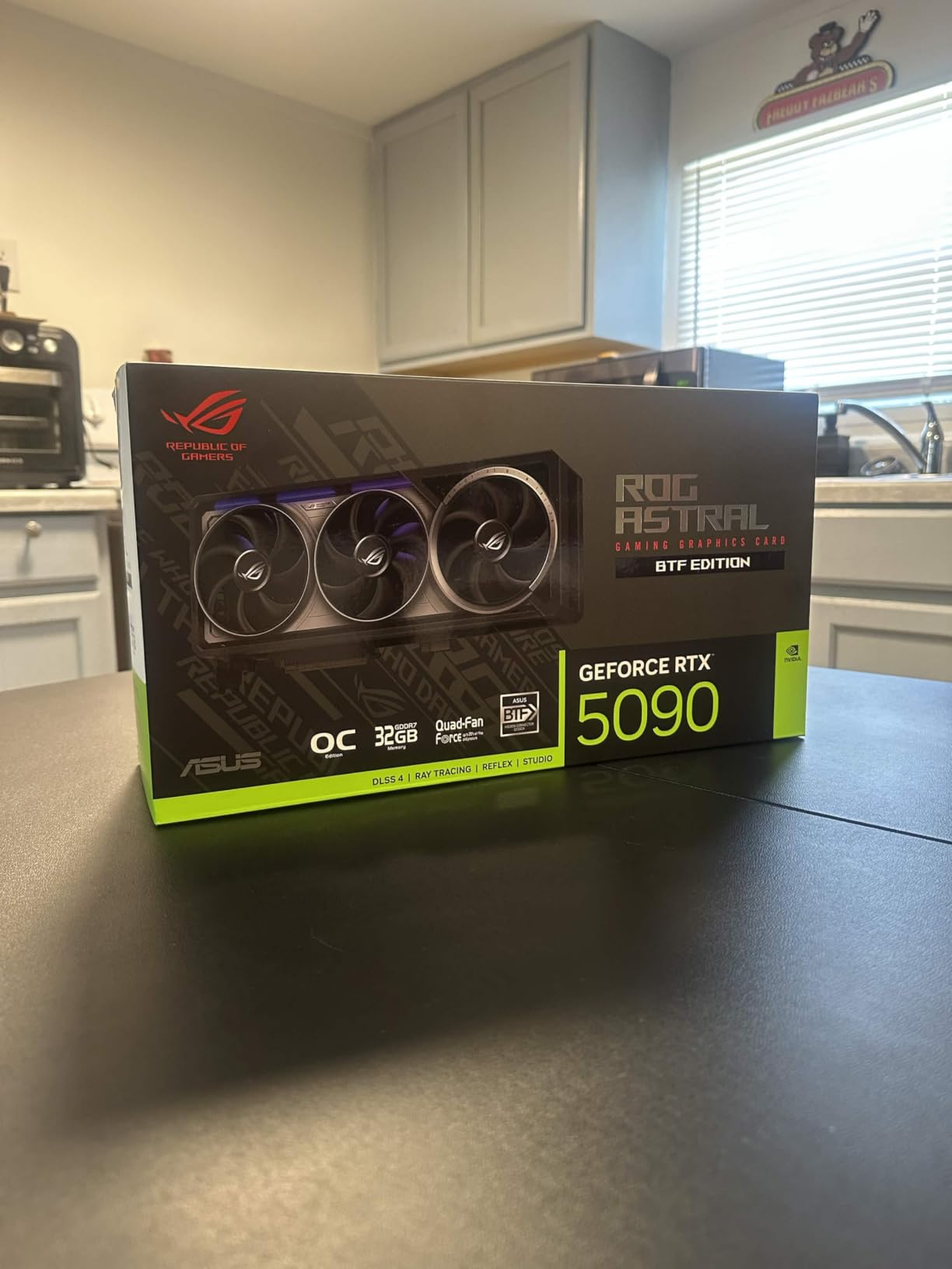 ASUS ROG Astral NVIDIA GeForce RTX 5090 32GB GDDR7 BTF OC Edition Gaming Graphics Card, 3.8-Slot, 1000W Support, 3 Year Warranty customer photo 2