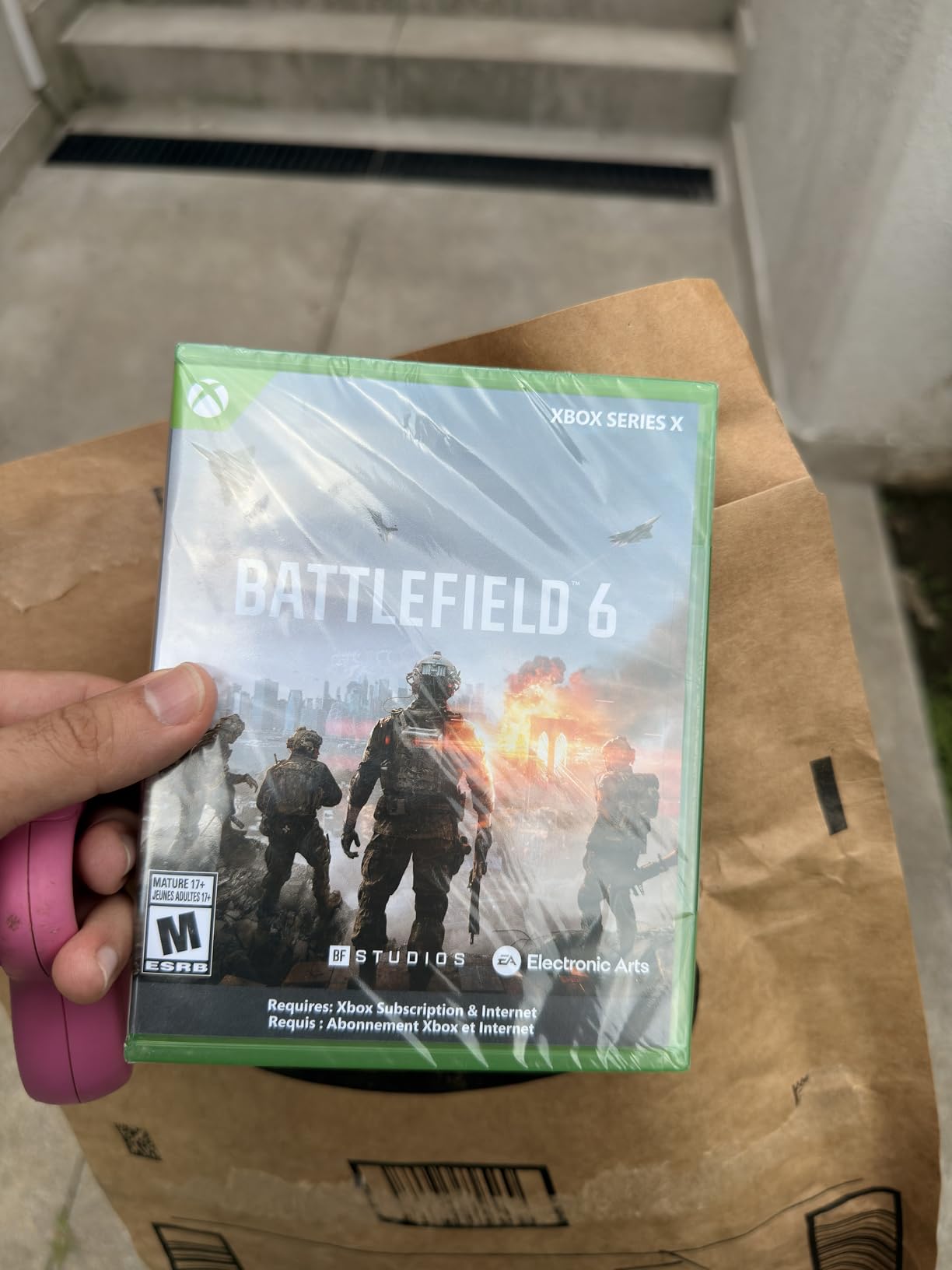Battlefield 6 - Standard Edition - EN/FR (Xbox Series X) customer photo 1