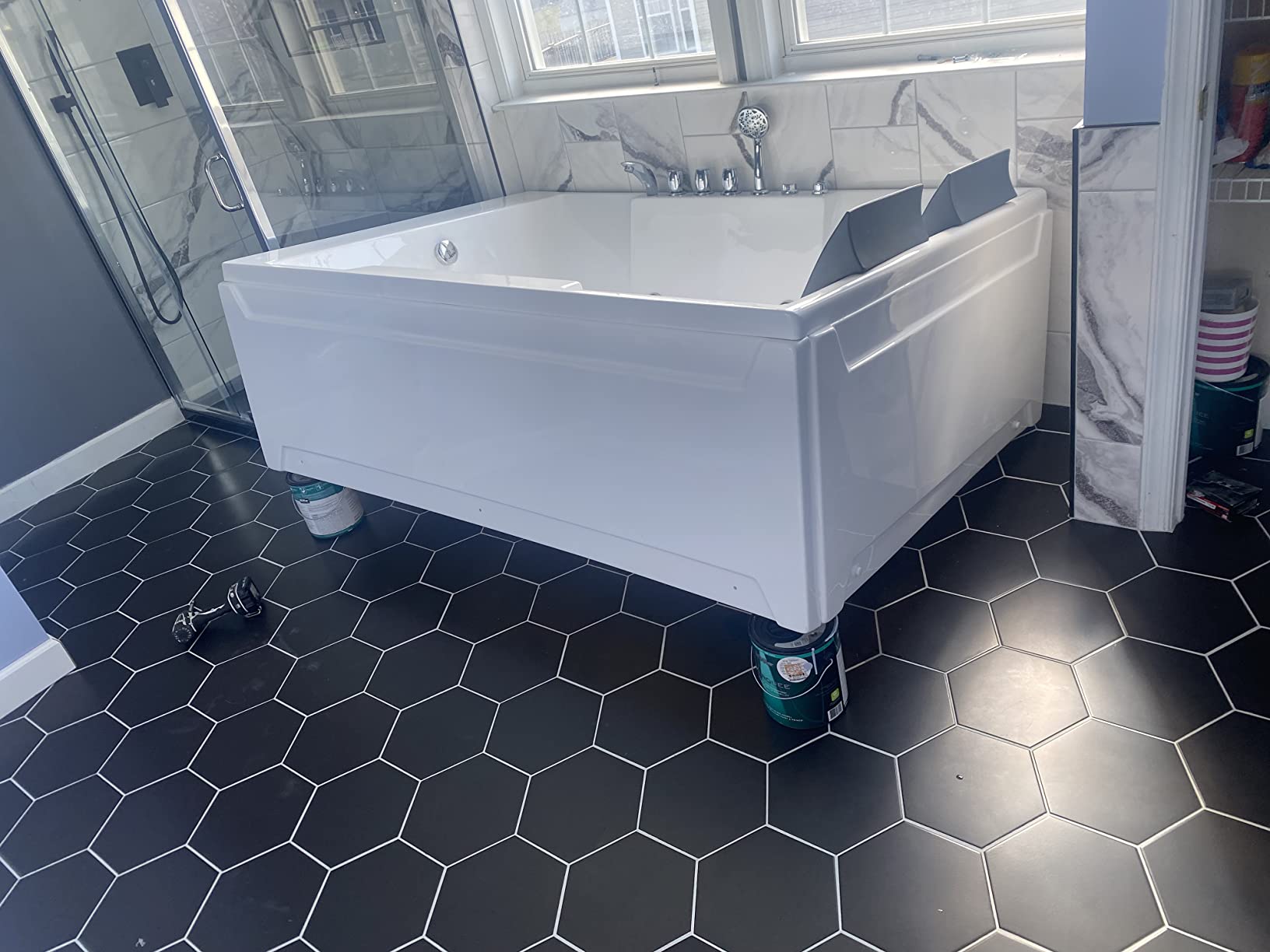 72-Inch Whirlpool Jetted Tub, Acrylic Hydro Massage Bathtub | with 10 Jets, Alcove, Color-Changing LED Lights, 2-Person Jetted Bath Tub for Couples customer photo 2