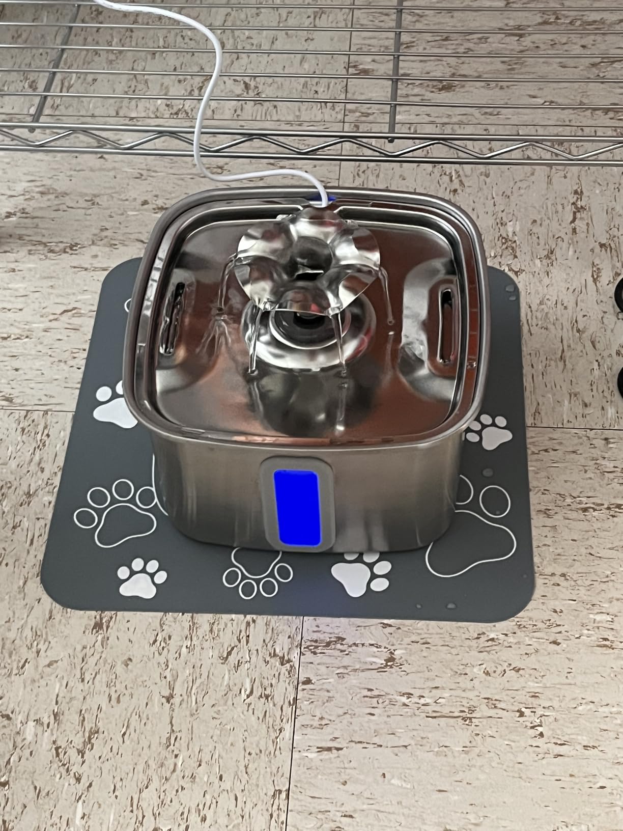 Veken Innovation Award Winner Stainless Steel Cat Water Fountain, 108oz | Automatic Pet Fountain Dog Water Dispenser with 3 Replacement Filters & Silicone Mat, Gifts for Cats, Dogs (Silver) customer photo 2