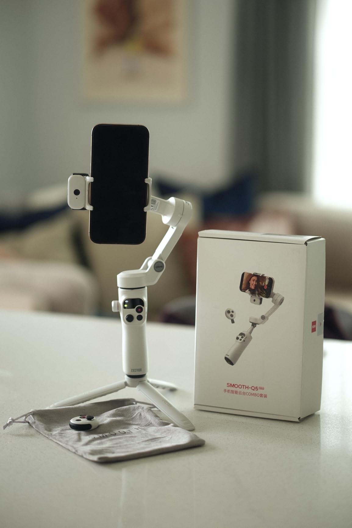ZHIYUN Smooth Q5 Ultra Combo [Official] Gimbal Stabilizer for iPhone | Portable Foldable Phone Gimbal with Detachable Voice Remote Control, AI Tracker, Built-in Extension Rod, Fill Light, for Vlog customer photo 1