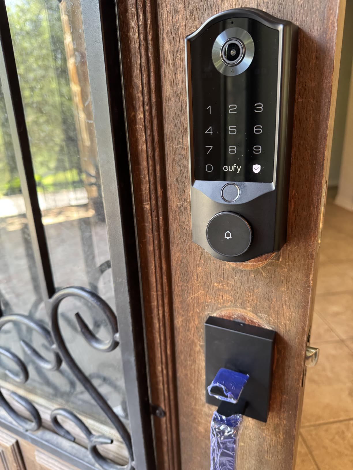 eufy Security Video Smart Lock E40 with Facial Recognition, 2K Camera | 3-in-1 Security: Camera, Doorbell, Face Unlocking, 32GB Built-in Storage, Dual Power, Matter, Keyless Entry for Front Door customer photo 1