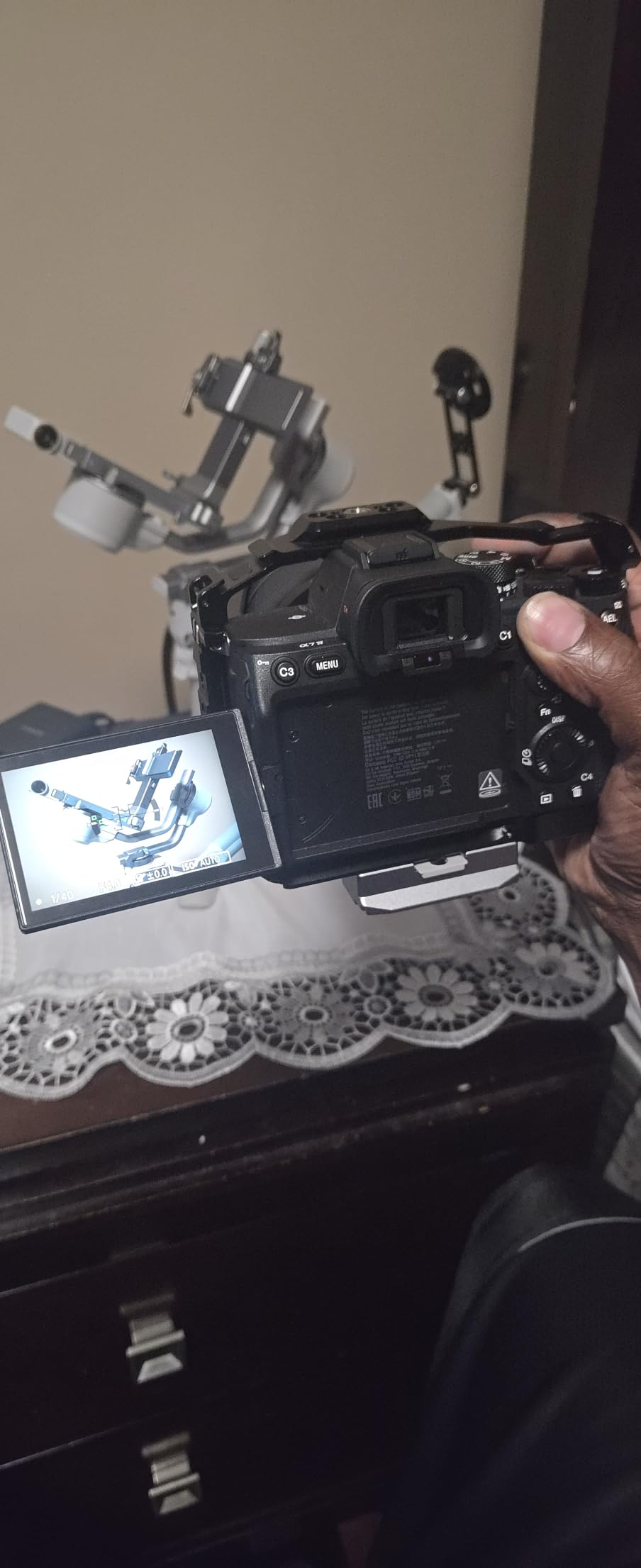 Sony Alpha a7 IV Mirrorless Camera with 28-70mm Lens | 33MP Full-Frame Sensor, 4K 60p 10-bit 4:2:2 Video, 5-Axis IBIS, AI-Based Real-Time Tracking AF customer photo 2