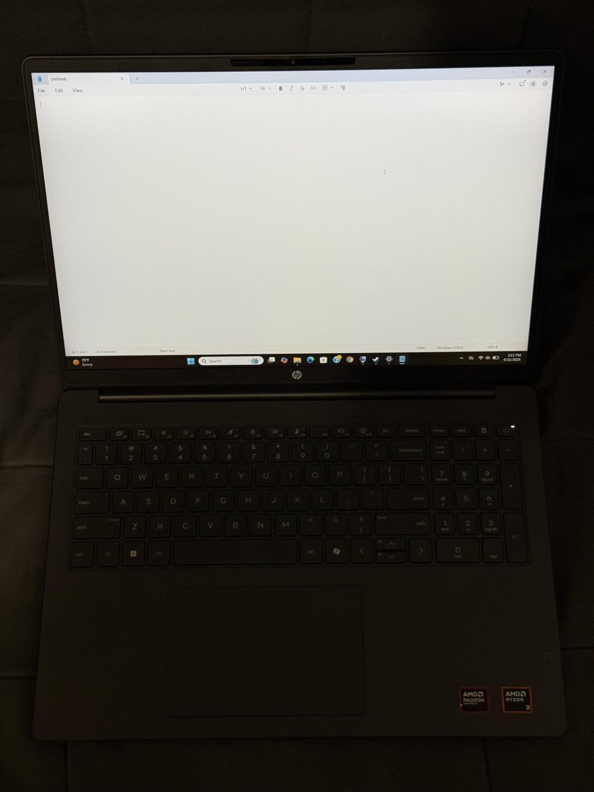 HP OmniBook 3 16 inch Laptop PC, 2K Touchscreen, AMD Ryzen 3 30, 8 GB RAM, 256 GB SSD, AMD Radeon 610M GPU, Windows 11 Home, Mica Silver, 16-by0199nr customer photo 2