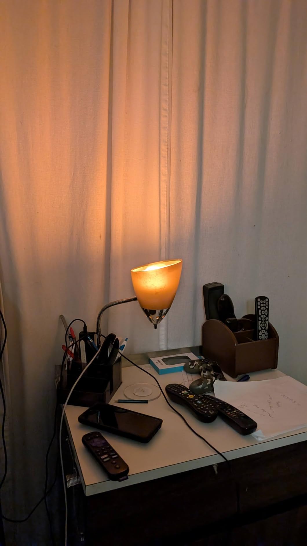 Circadian Rhythm Full Spectrum Light Bulb with Remote Control, 9W LED Bulb 60W Equivalent, 1400K+2100K+2700K Dimmable Sleep Light Bulb, Flicker-Free, No Blue Light for Sleep, Relaxation, Focus -1Pack customer photo 2