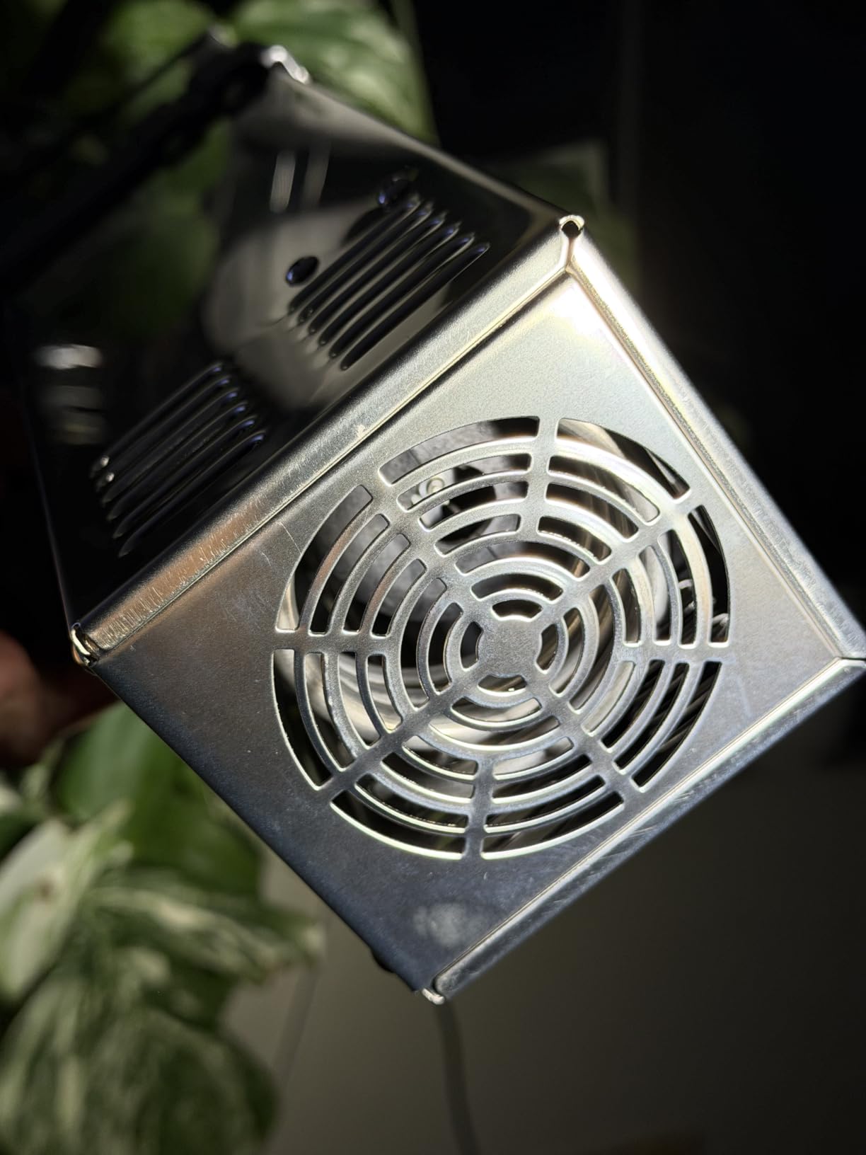 1600W Commercial Sous Vide Cooker, Immersion Circulator with One-Way Air Vent for Efficient Heat Dissipation, 360° Water Circulation, Precise Temp Control for Restaurant Home Use (Dark Silver, 1600W) customer photo 2