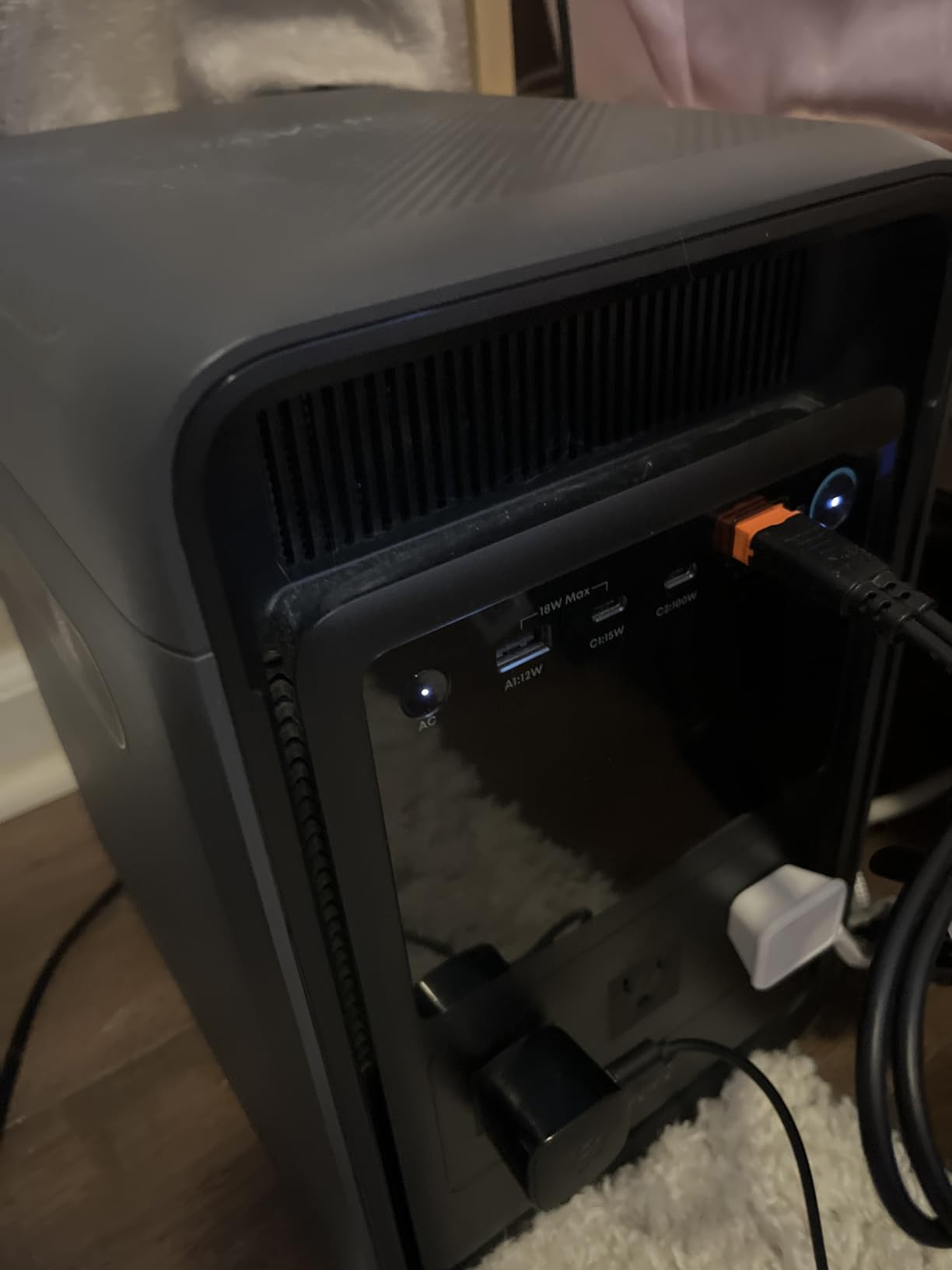 Anker SOLIX S2000 Portable Power Station, 2,010Wh, 3,000W Peak, Home Backup customer photo 2