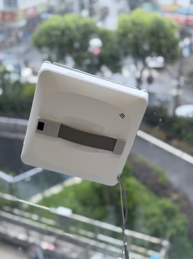 Z9Pro Window Cleaning Robot, with 4 Sprayers - Automatic (White) customer photo 1