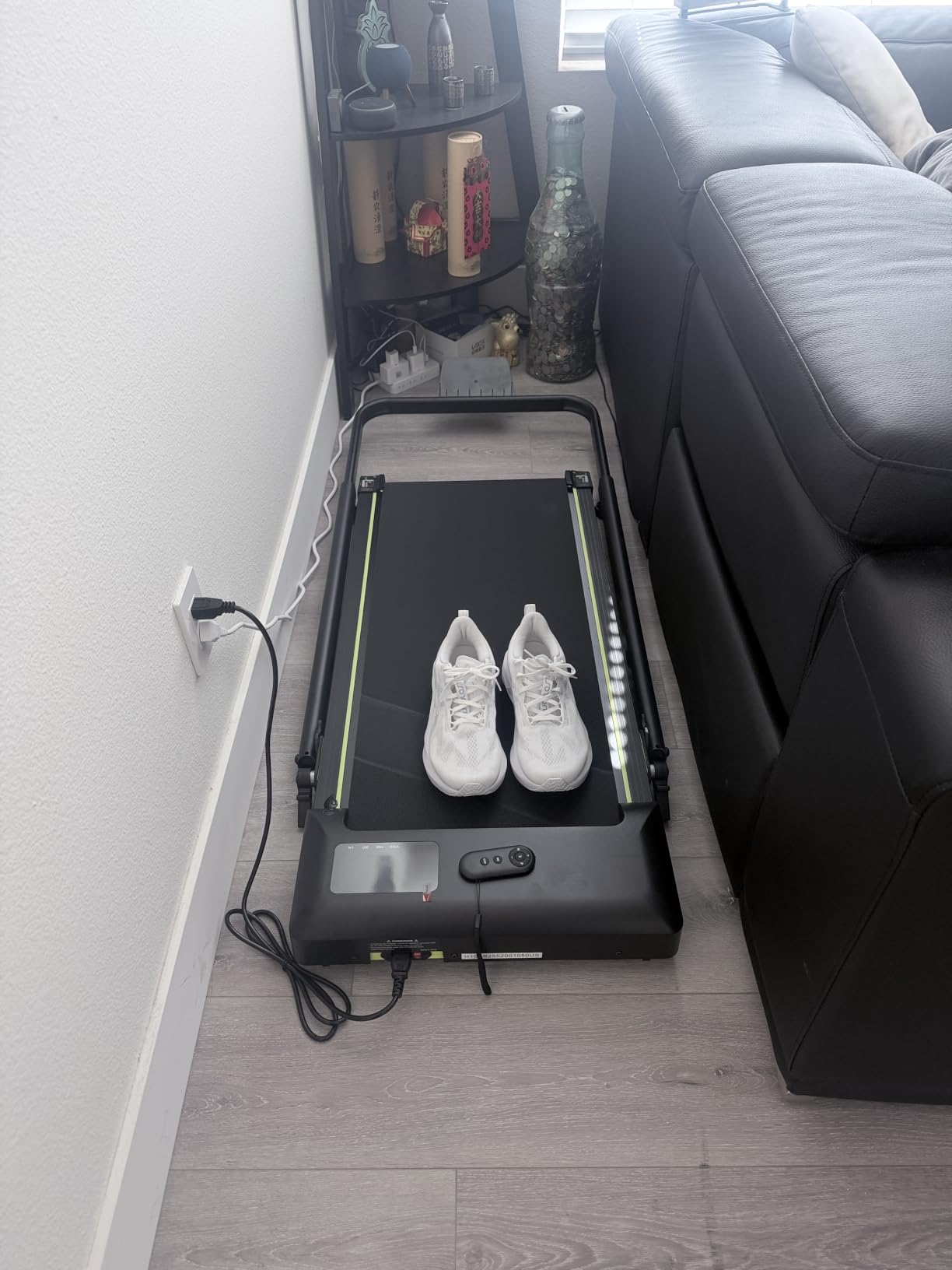 Walking Pad Treadmill with Incline and Height Adjustable Handle Bar | Small Foldable Treadmills for Home, 3.0HP Under Desk Walking Pad, Compact Quiet for Apartment Office customer photo 2