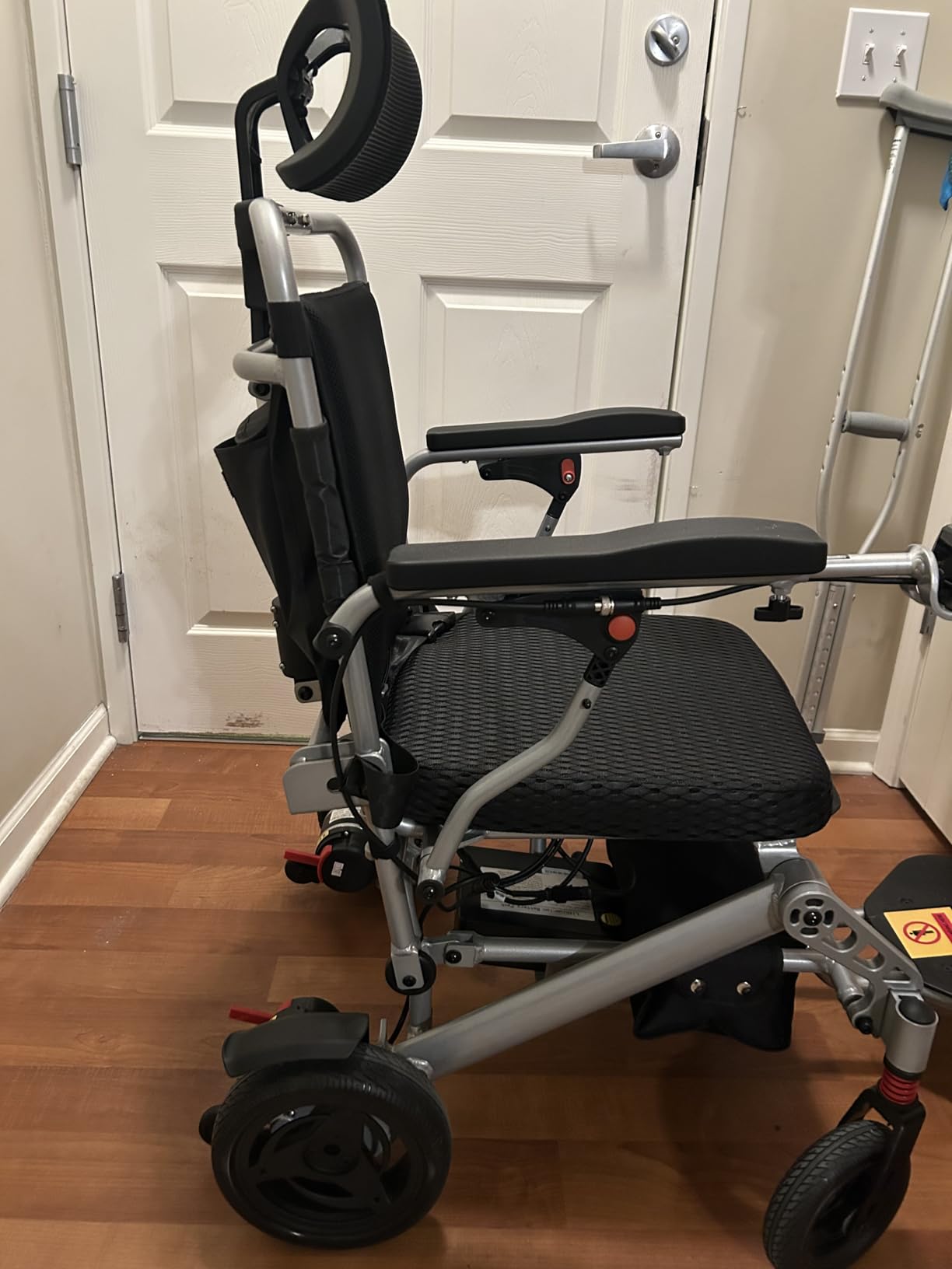 28lb Ultralight LCD Screen Electric Wheelchair, 30+Mile Long Range, 100% Carbon Fibre, Brushless Motor,All Terrain Power Wheelchair Airline Approved, Portable Wheelchairs with 2 Lithium Batteries customer photo 1