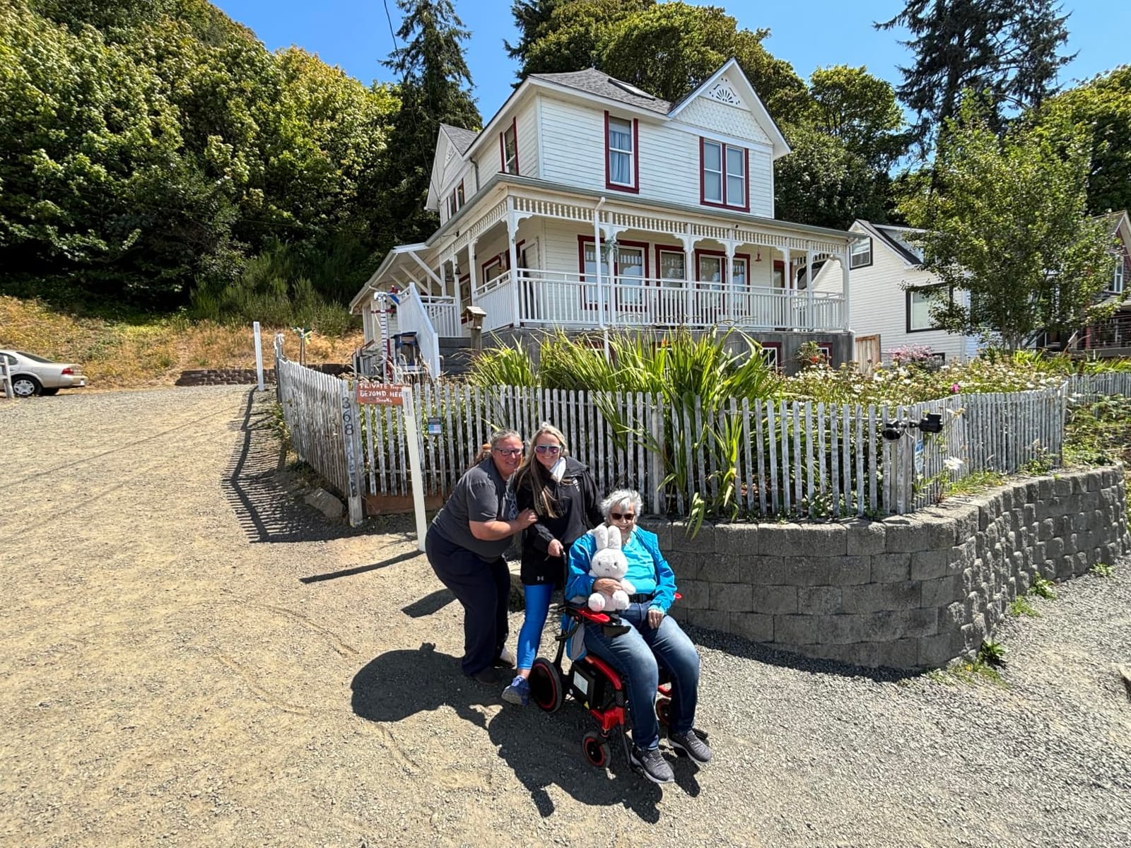 28lb Ultralight LCD Screen Electric Wheelchair, 30+Mile Long Range, 100% Carbon Fibre, Brushless Motor,All Terrain Power Wheelchair Airline Approved, Portable Wheelchairs with 2 Lithium Batteries customer photo 2
