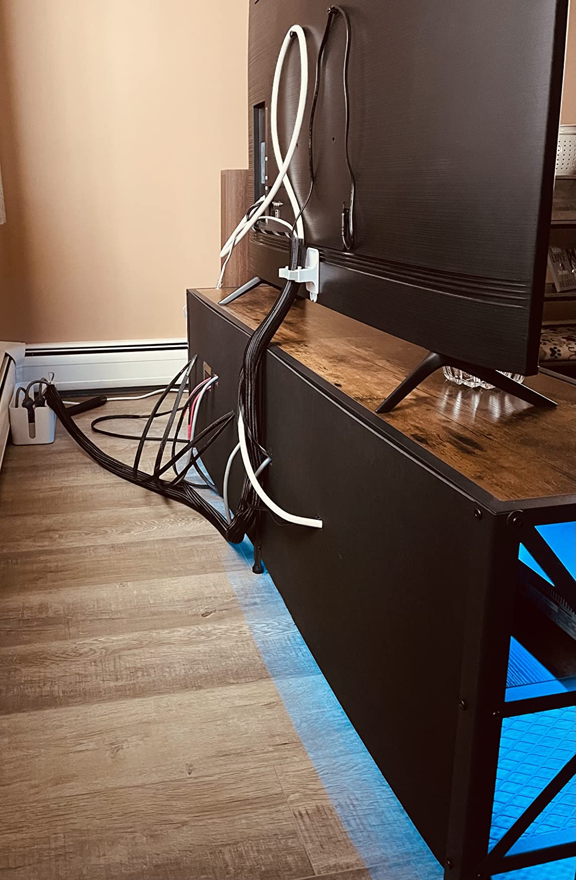 VASAGLE 58 Inch TV Stand, Mid Century Entertainment Center with Storage | Media Console for Living Room, TV table with Fluted Sliding Doors for 65'' TV, Sand Brown, MIRIANA Collection ULTV633K201 customer photo 1