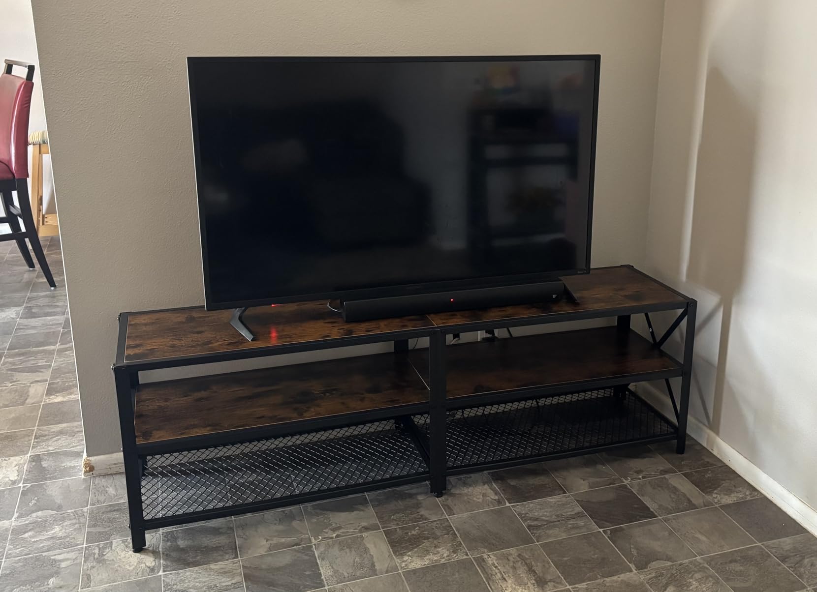 VASAGLE 58 Inch TV Stand, Mid Century Entertainment Center with Storage | Media Console for Living Room, TV table with Fluted Sliding Doors for 65'' TV, Sand Brown, MIRIANA Collection ULTV633K201 customer photo 2