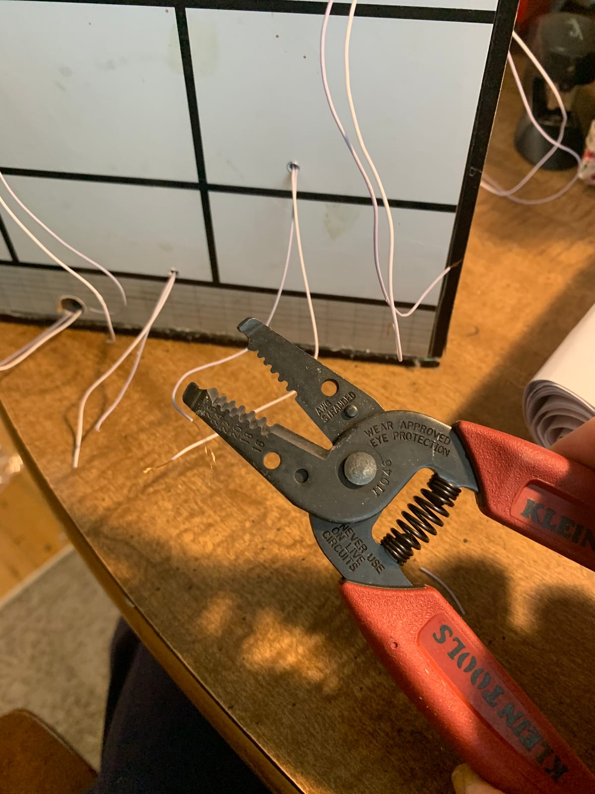 Klein Tools 11046 Wire Stripper, Wire Cutter, Made in USA, Stripping/Cutting Tool for 16-26 AWG Stranded, Compact Nose with Precision-ground Stripping Holes customer photo 1