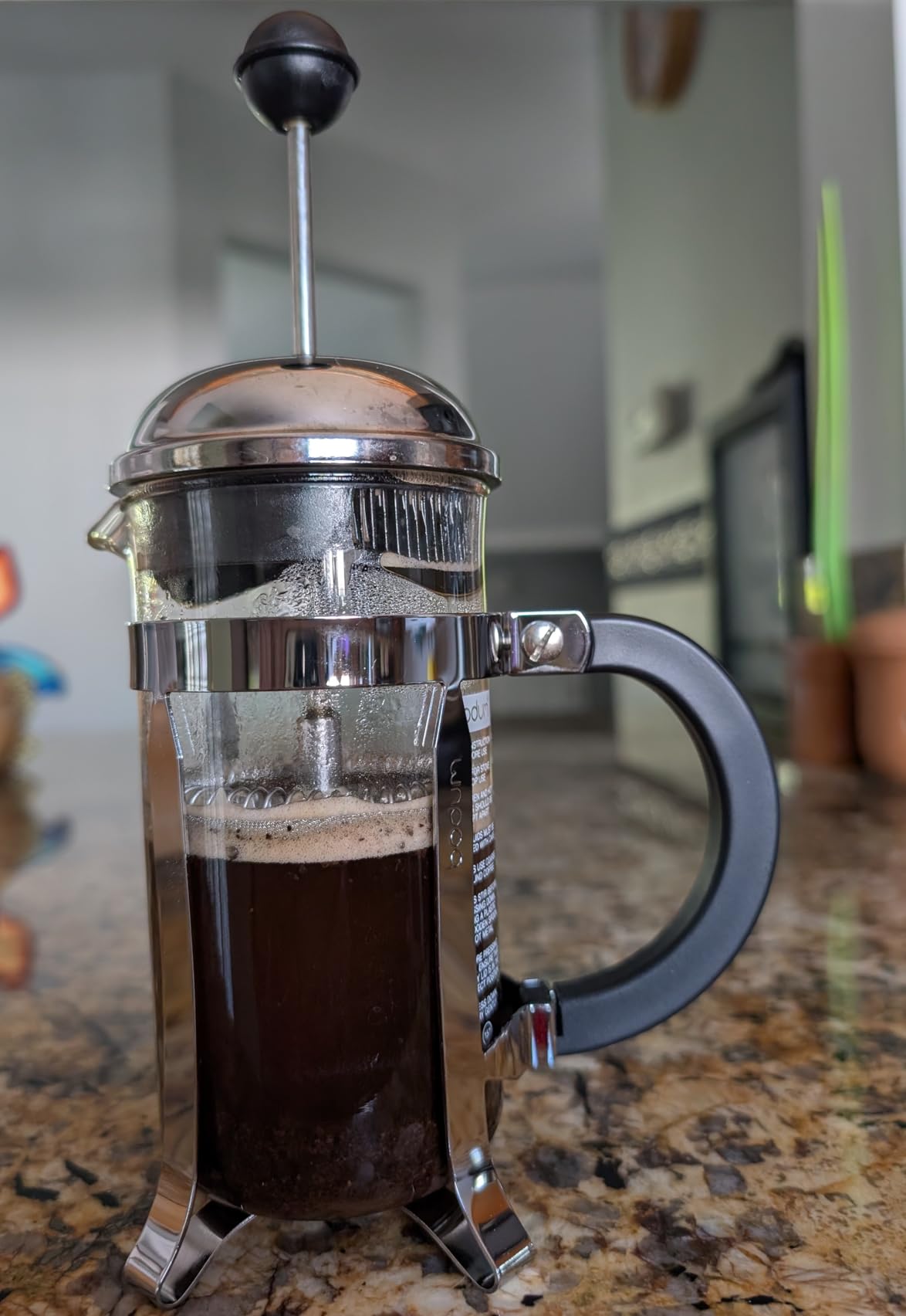 Bodum 34oz Chambord French Press Coffee Maker, High-Heat Borosilicate Glass, Polished Stainless Steel – Made in Portugal customer photo 2