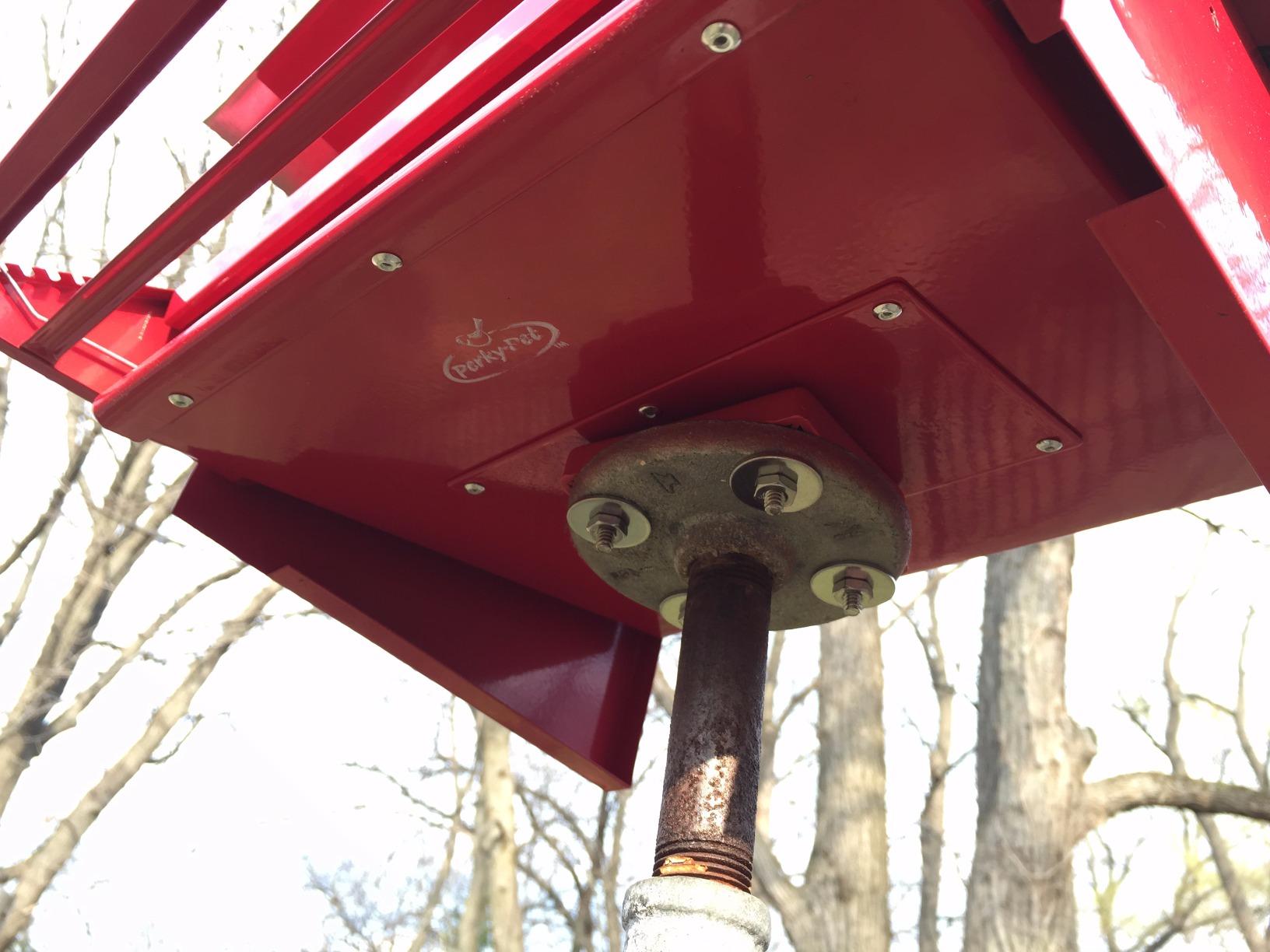 Perky-Pet Squirrel-Be-Gone II Country Style Bird Feeder, 8 lb Seed Capacity customer photo 2