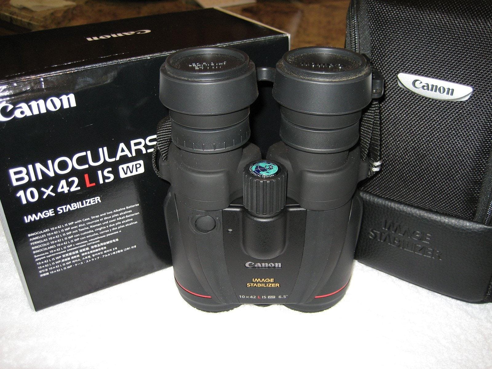 Canon 10x42 L is WP Image Stabilized Binoculars customer photo 1