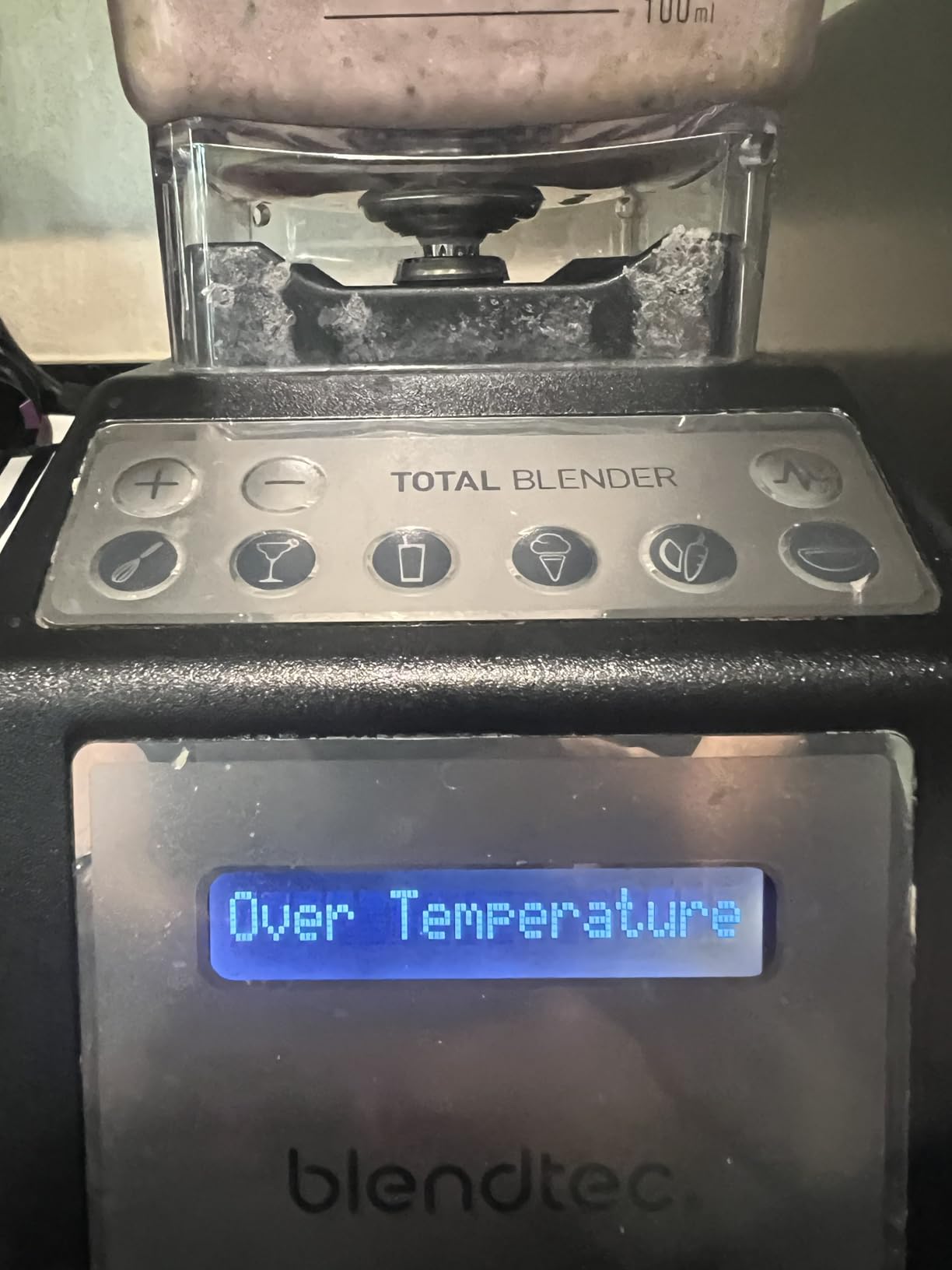 Blendtec Total Blender Classic (Black) & 75oz FourSide Jar customer photo 1