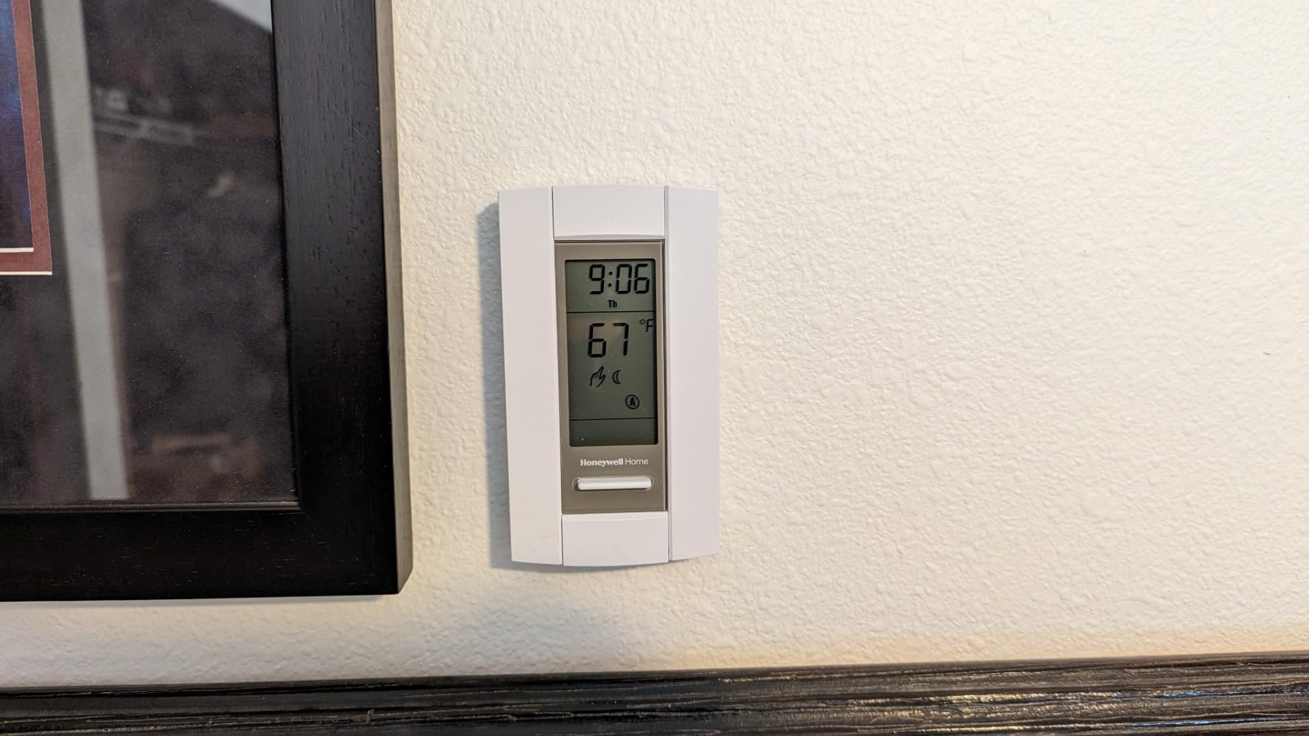 Honeywell TL8230A1003 Electric Heat Digital 7 Day Programmable Thermostat customer photo 1