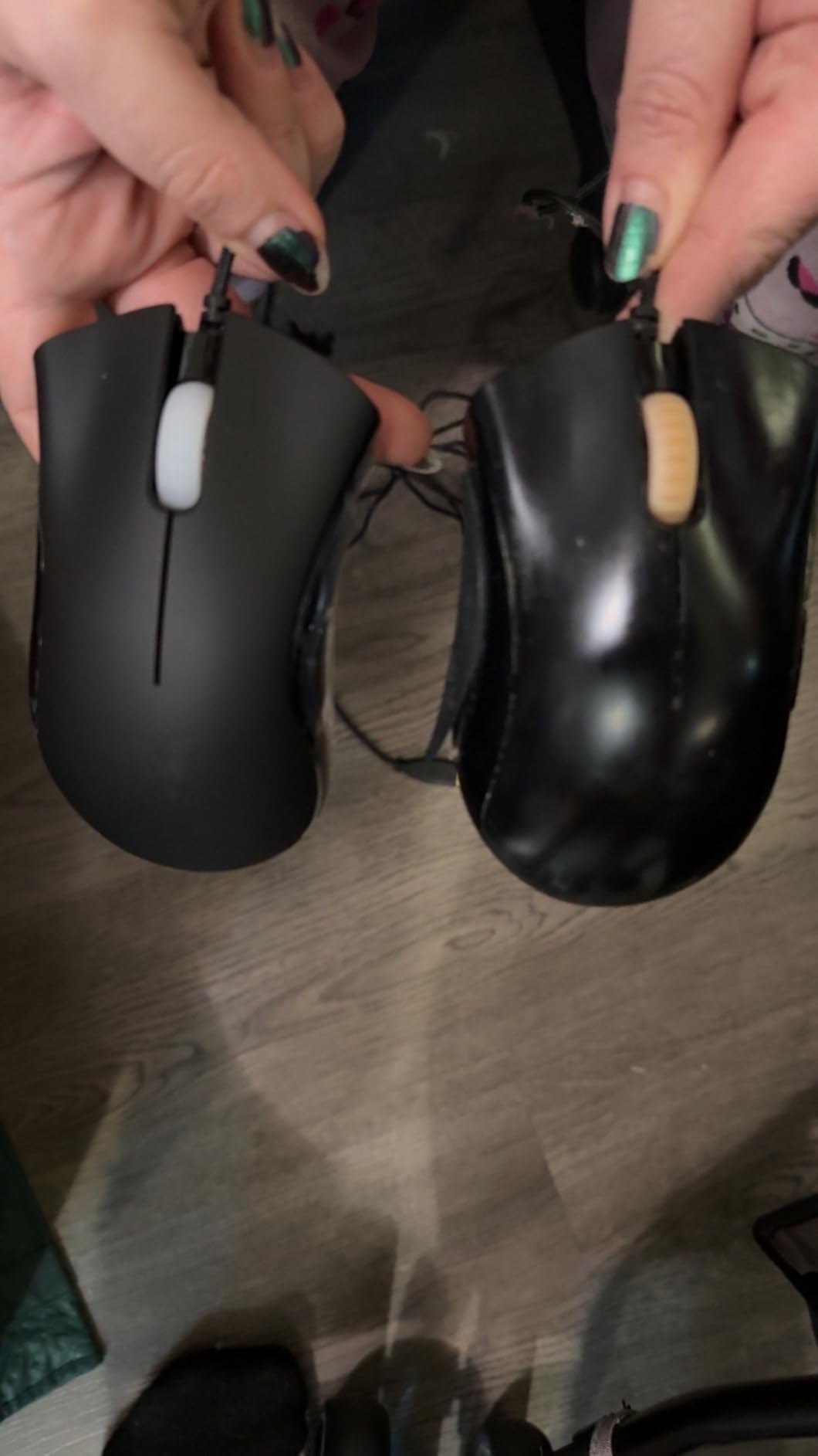 Razer DeathAdder Essential - Left-Handed Esports Ergonomic Gaming Mouse - 3,500 Adjustible DPI customer photo 2