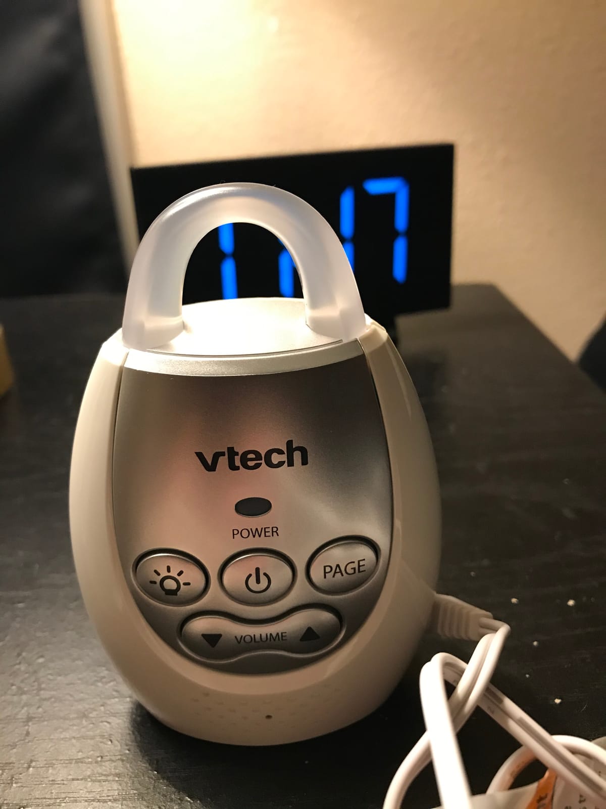 VTech Communications DM221 Audio Baby Monitor with up to 1,000 ft of Range, Vibrating Sound-Alert, Talk Back Intercom & Night Light Loop, White/Silver customer photo 2
